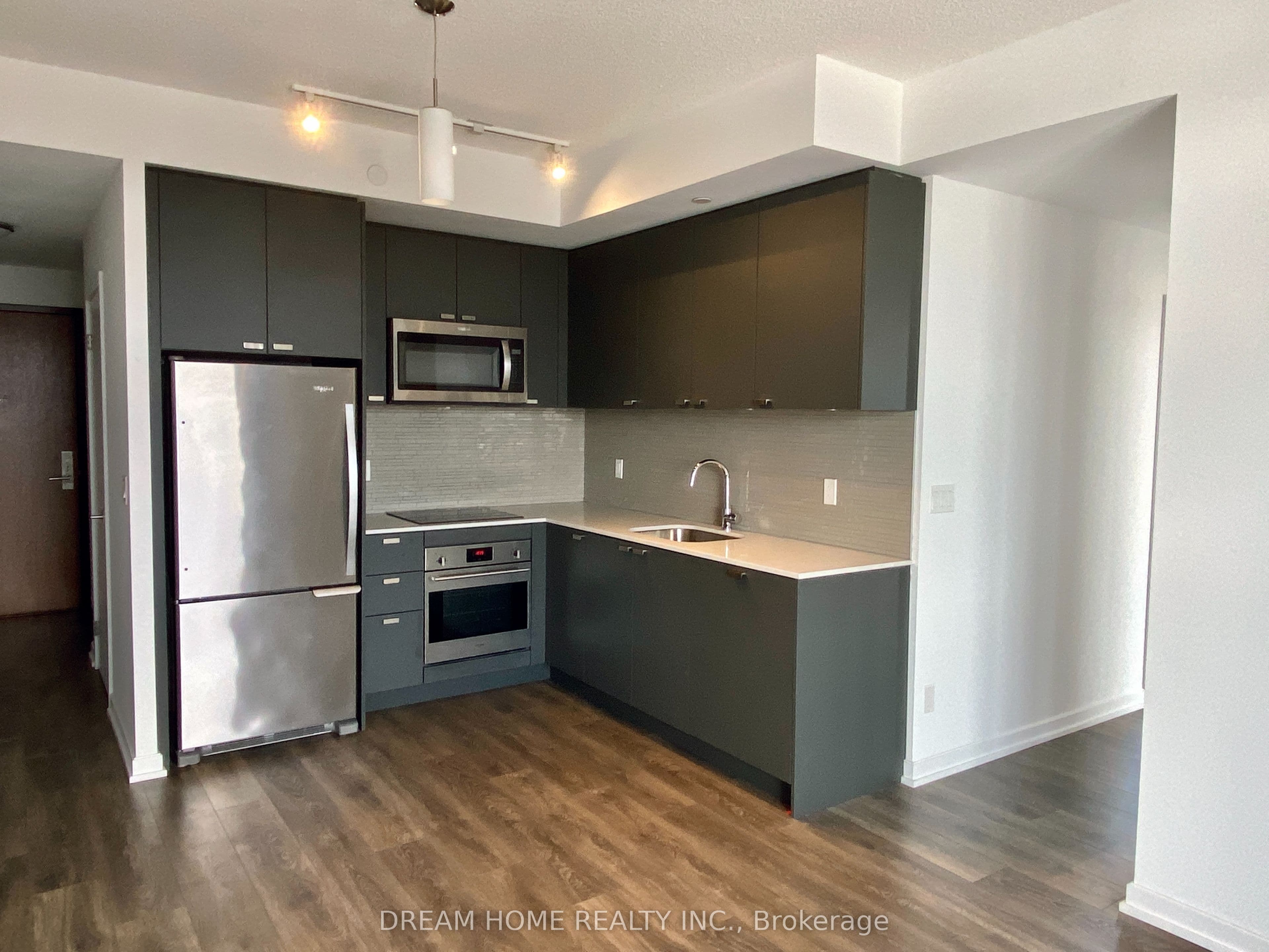 Unit 2510 56 Forest Manor Road photo 1