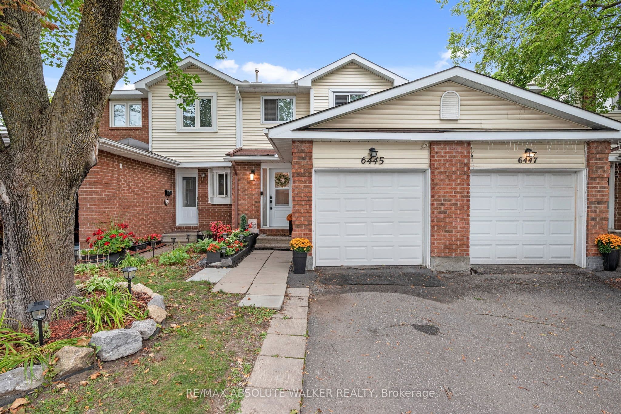 6445 Natalie Way photo 1