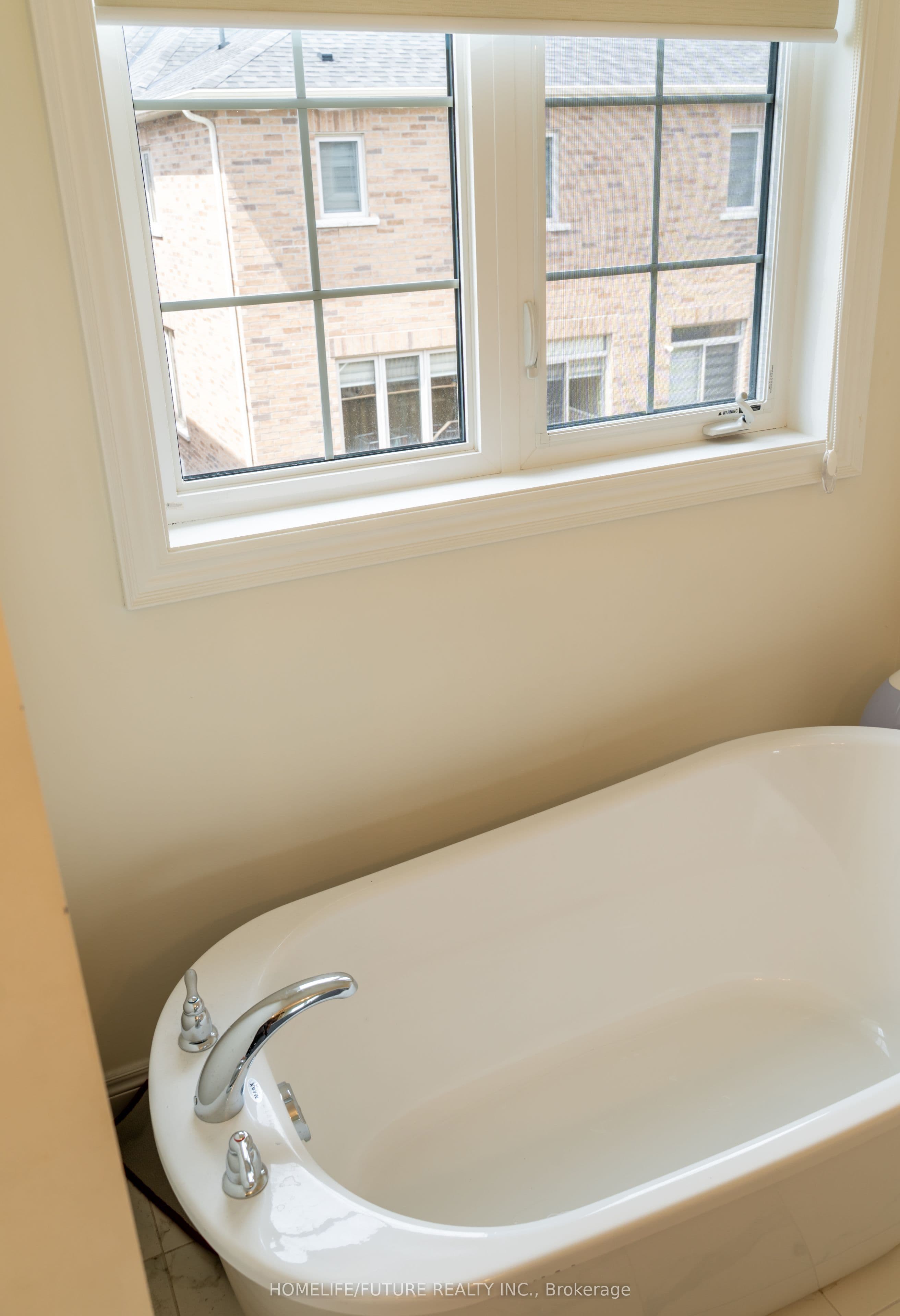 20 Maffey Crescent photo 1