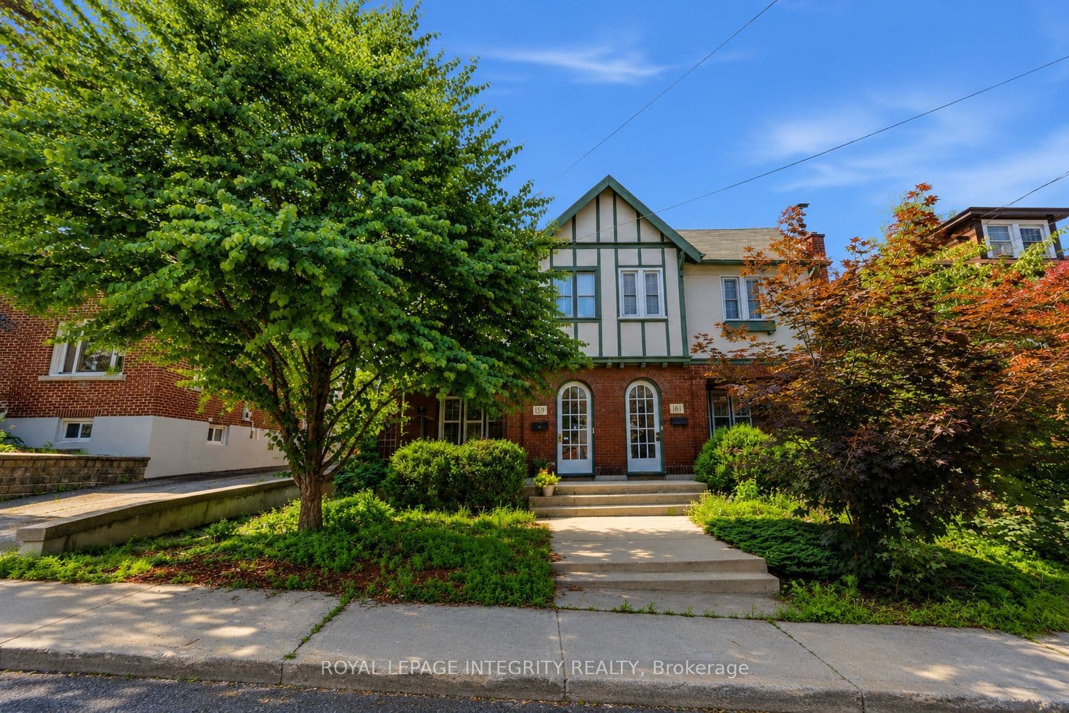 159 Hawthorne Avenue photo 1