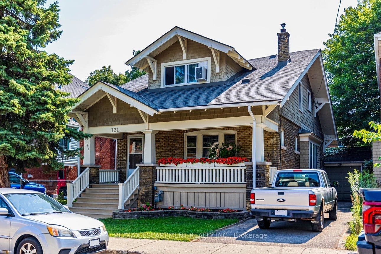 121 Eastbourne Avenue photo 1