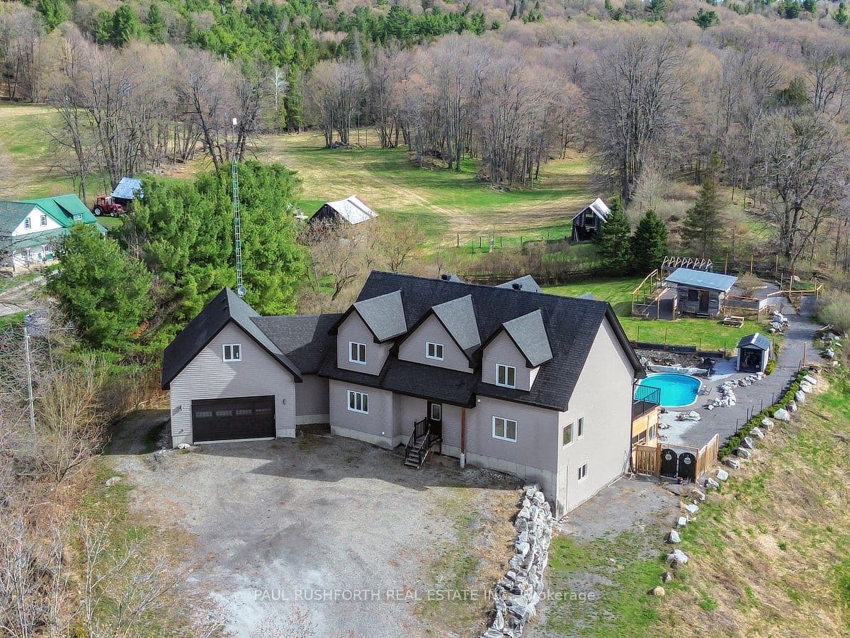 3968 Elphin Maberly Road photo 1