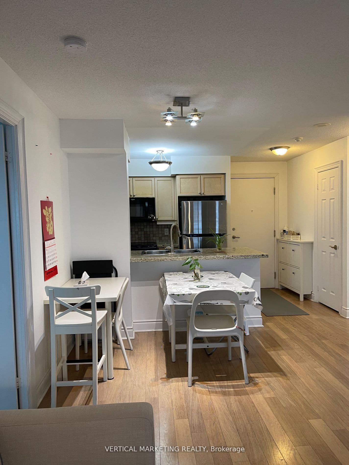 Unit 1328 25 Greenview Avenue photo 1