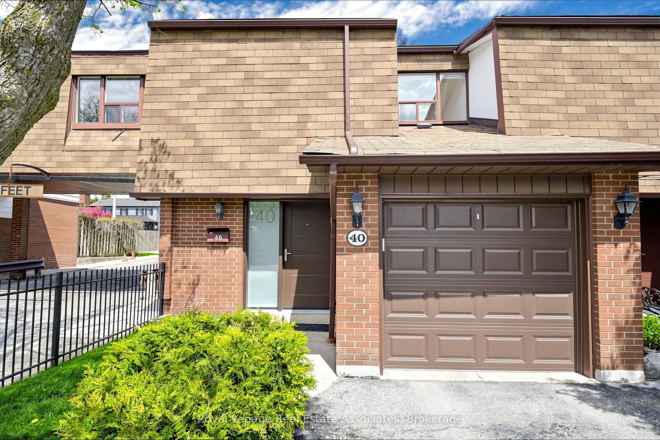 Unit 40 600 Silver Creek Boulevard photo 1