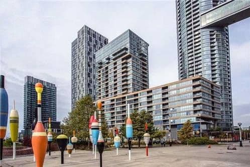 Unit 938 151 Dan Leckie Way photo 1