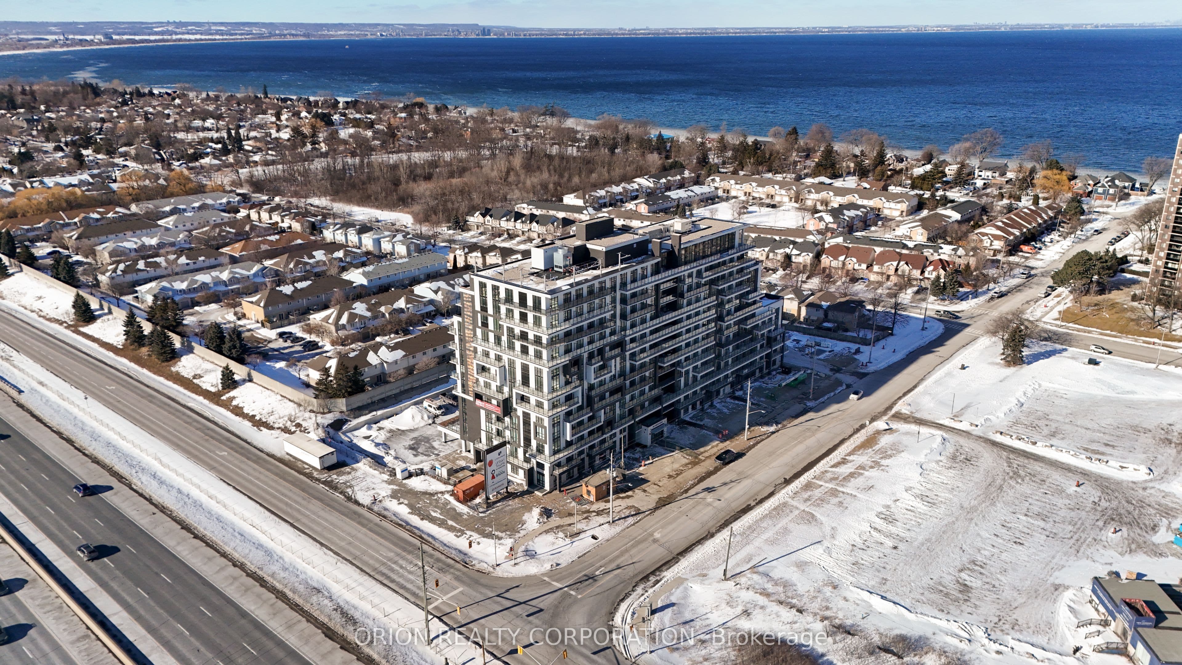 Unit 618 461 Green Road photo 1