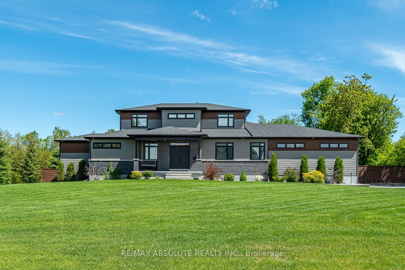 108 Westar Farm Way photo 1
