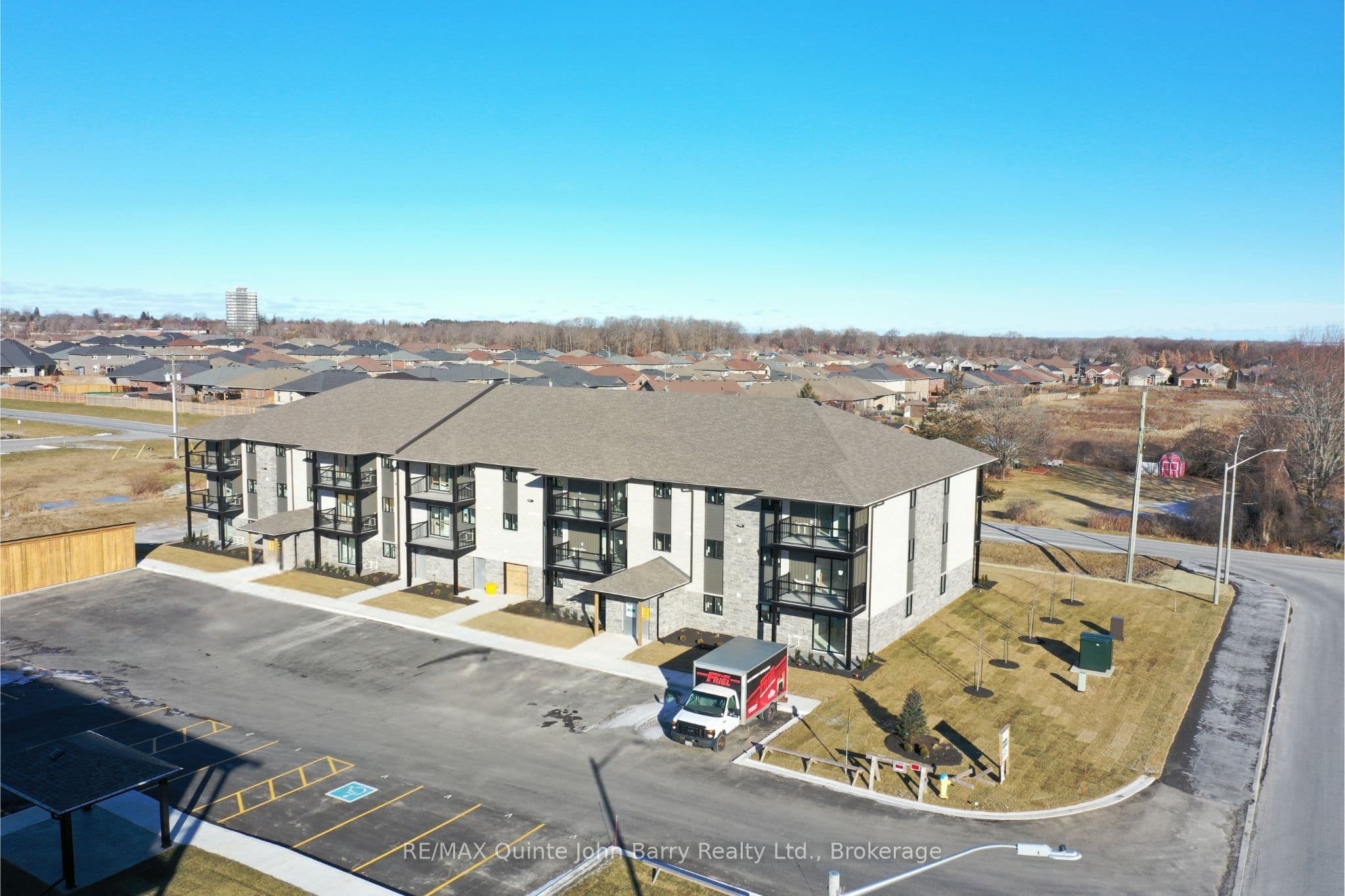 203-10 Hillside Meadow Drive photo 1