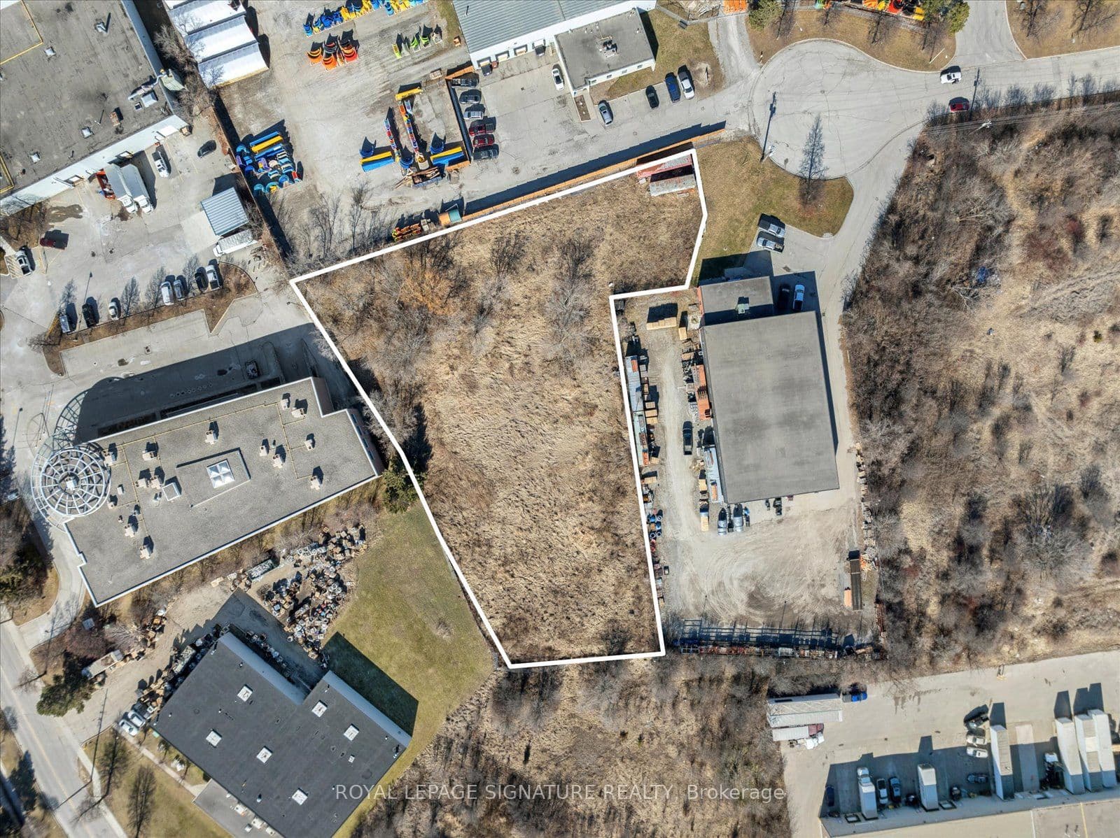 10 Chisholm Court photo 1