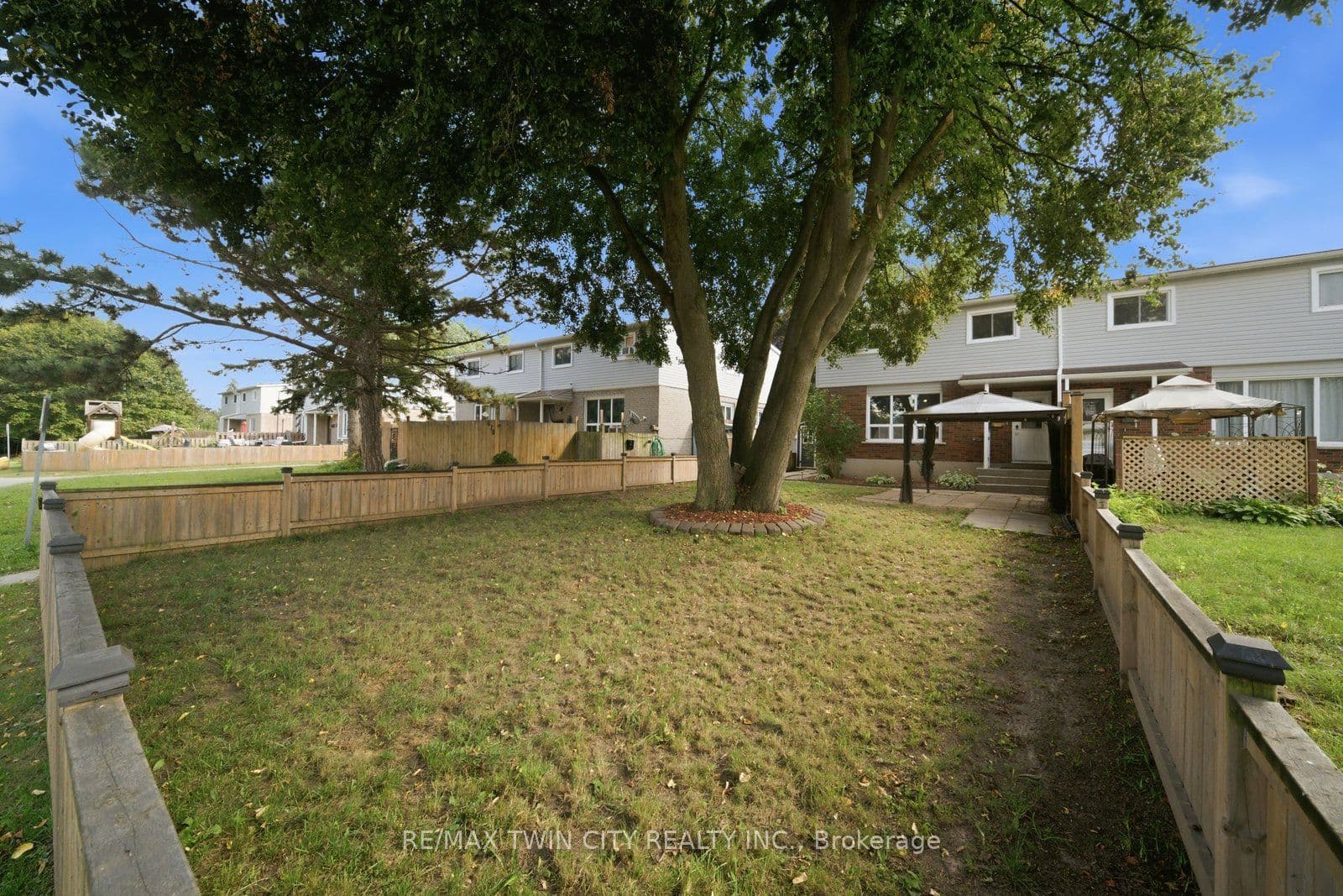 7- 63 Metcalife, Unit C Metcalfe Crescent photo 1
