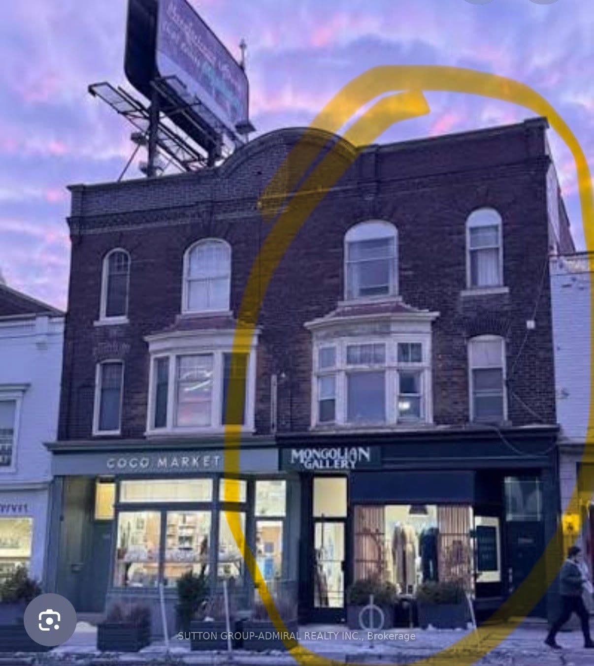 1066 Yonge Street photo 1
