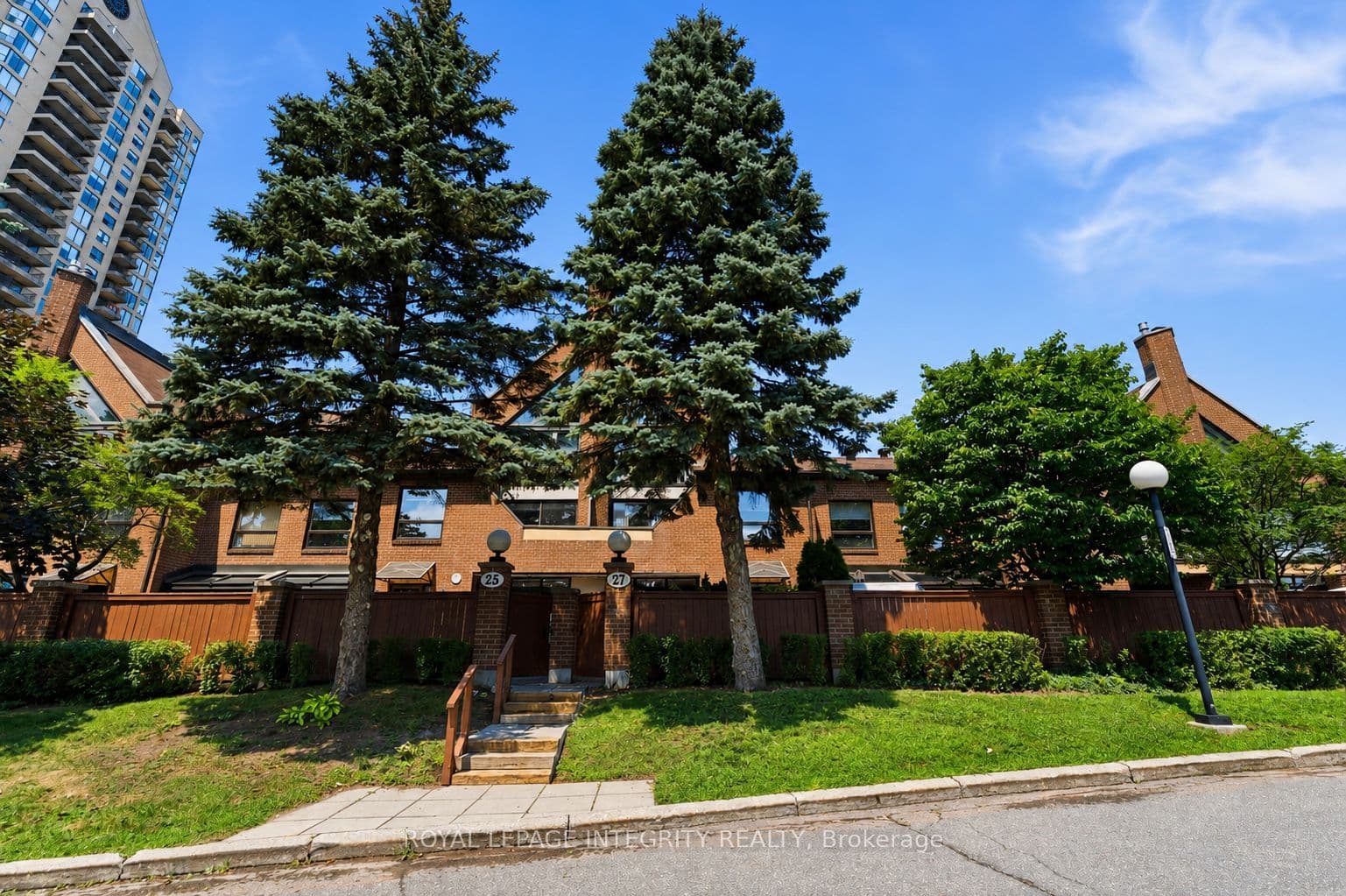 Unit 27 100 Hillside Drive photo 1