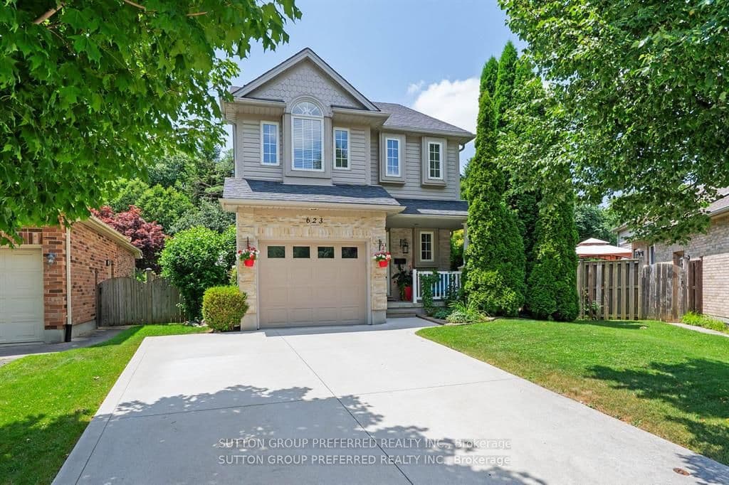 623 Thornwood Court photo 1