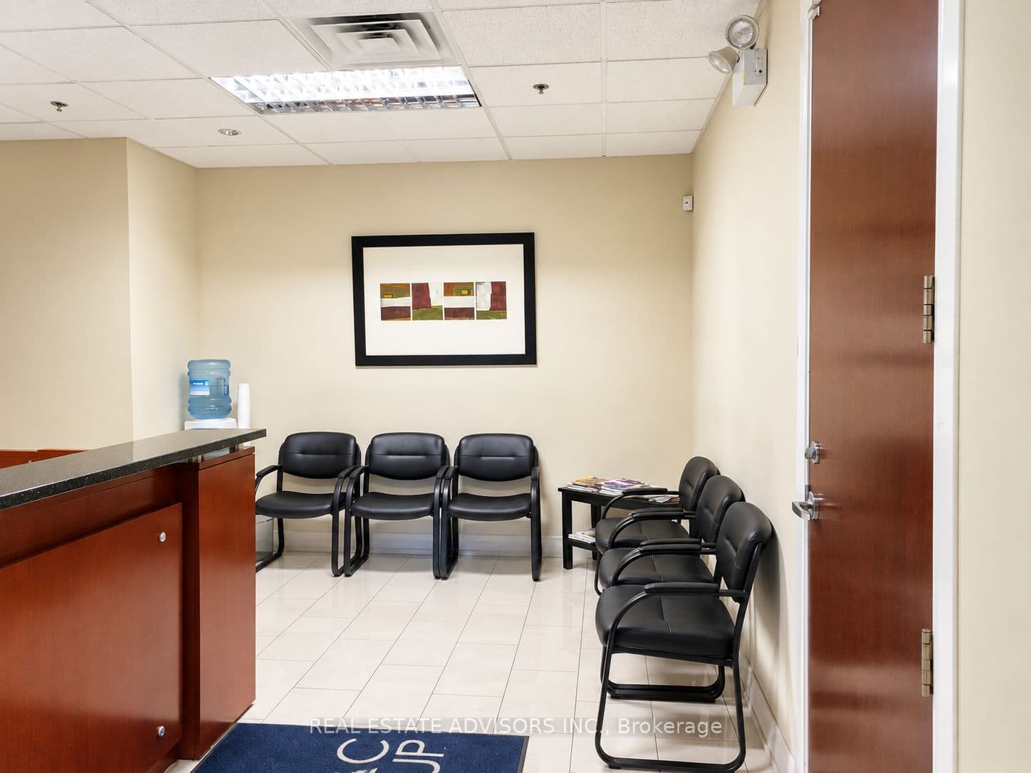 Unit 409 1585 Markham Road photo 1