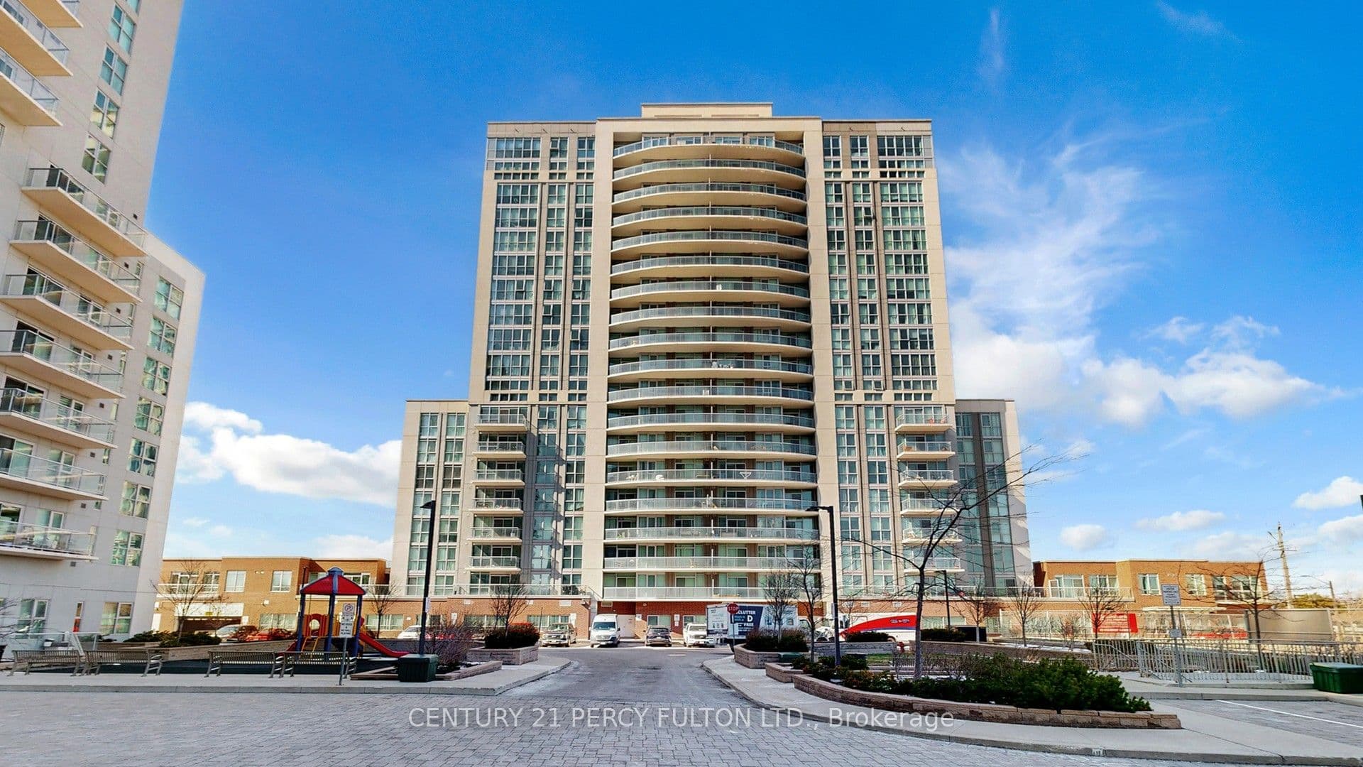 Unit 802 1328 Birchmount Road photo 1