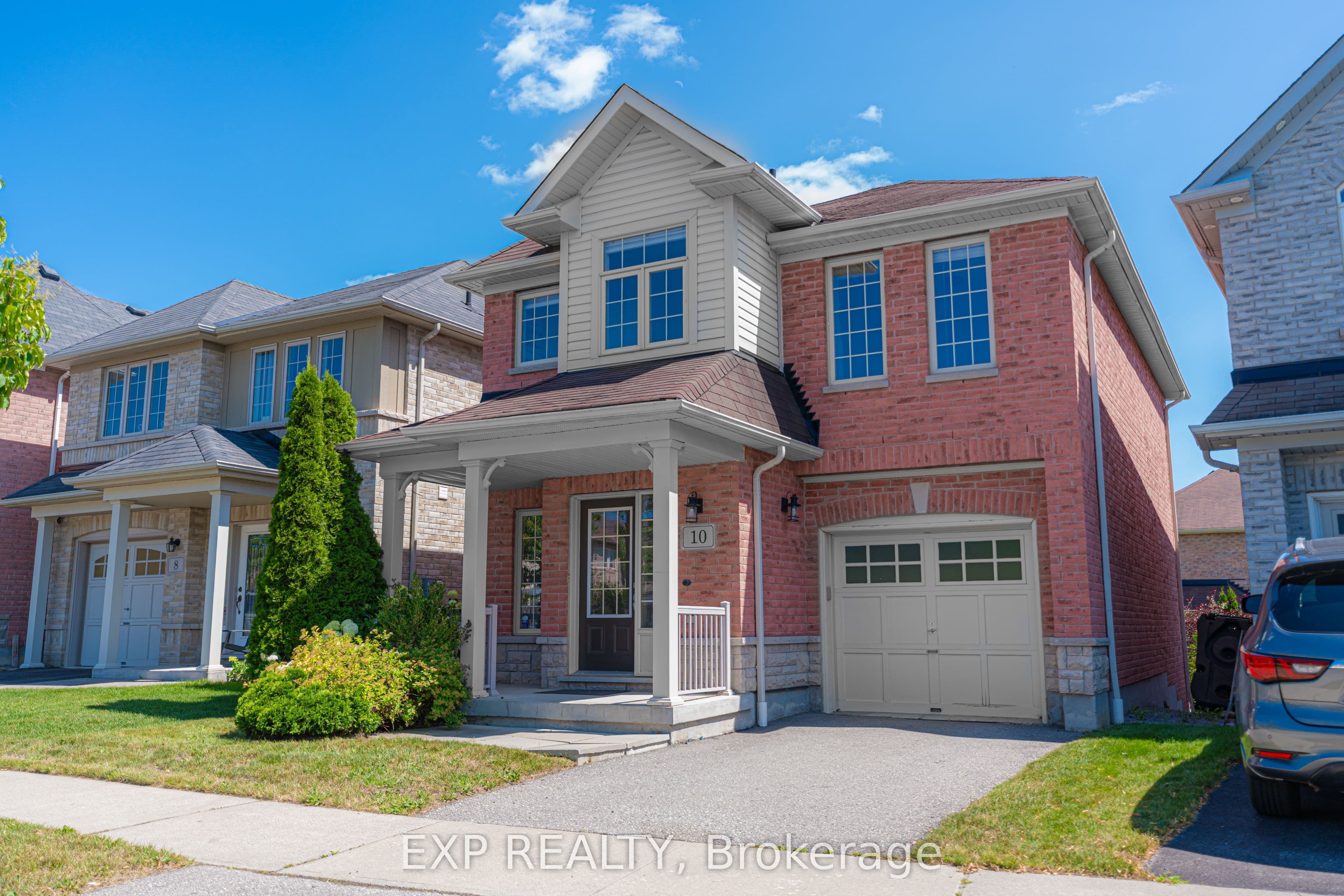 10 Kinrade Crescent photo 1