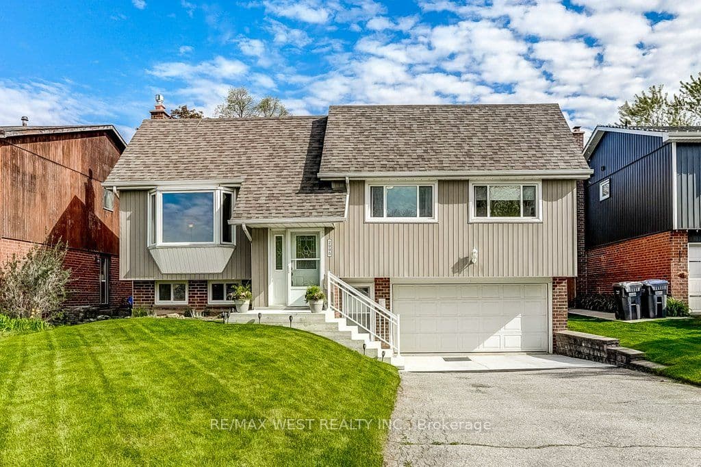 2995 Saint Malo Circle photo 1