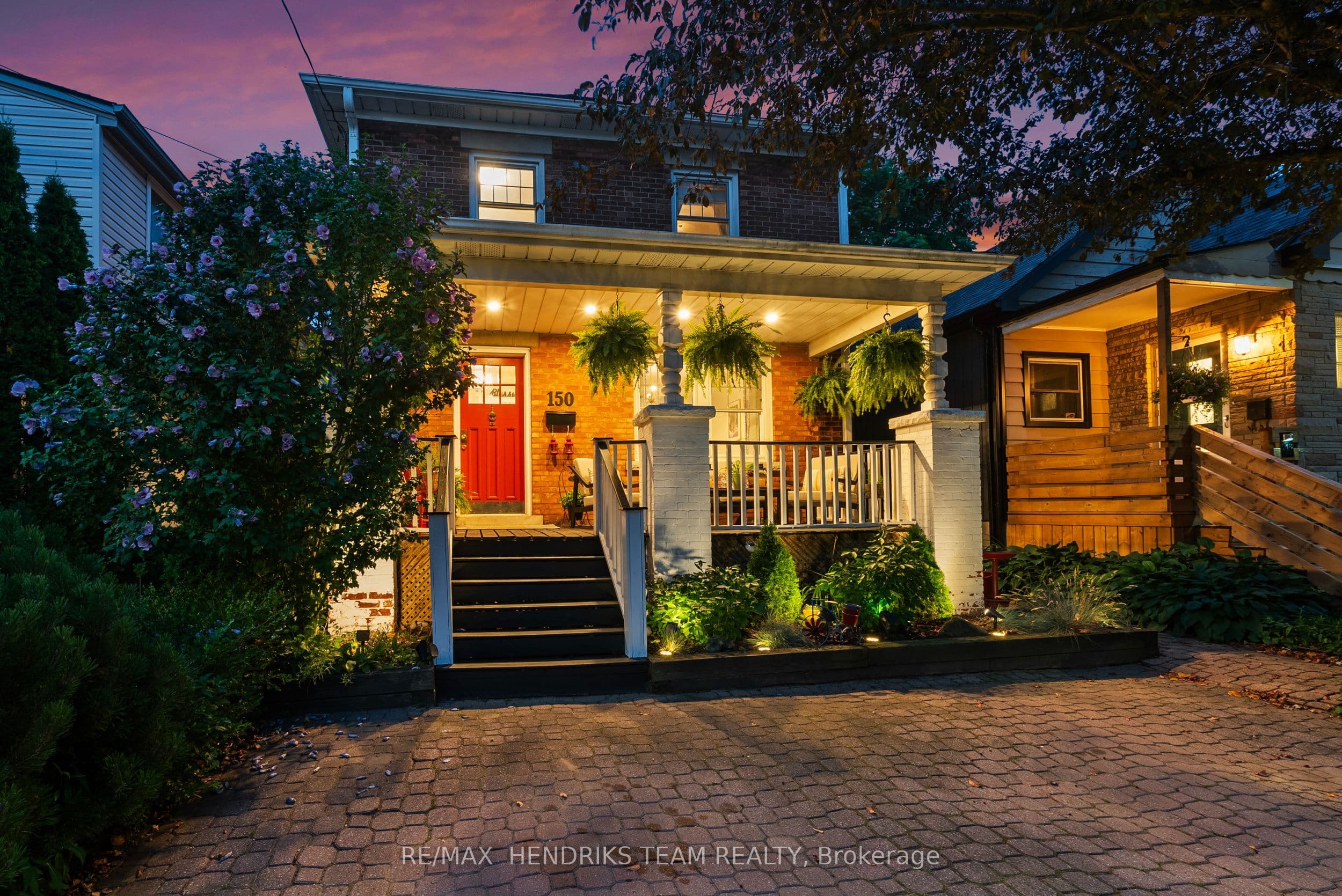 150 York Street photo 1