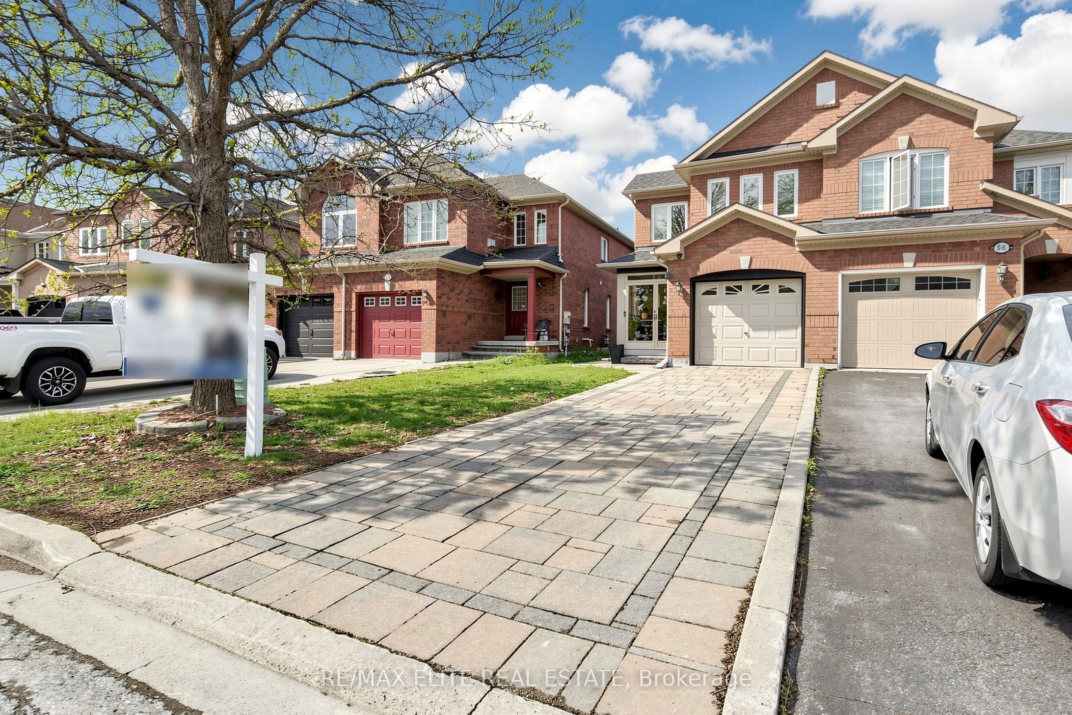 54 National Pine Drive photo 1