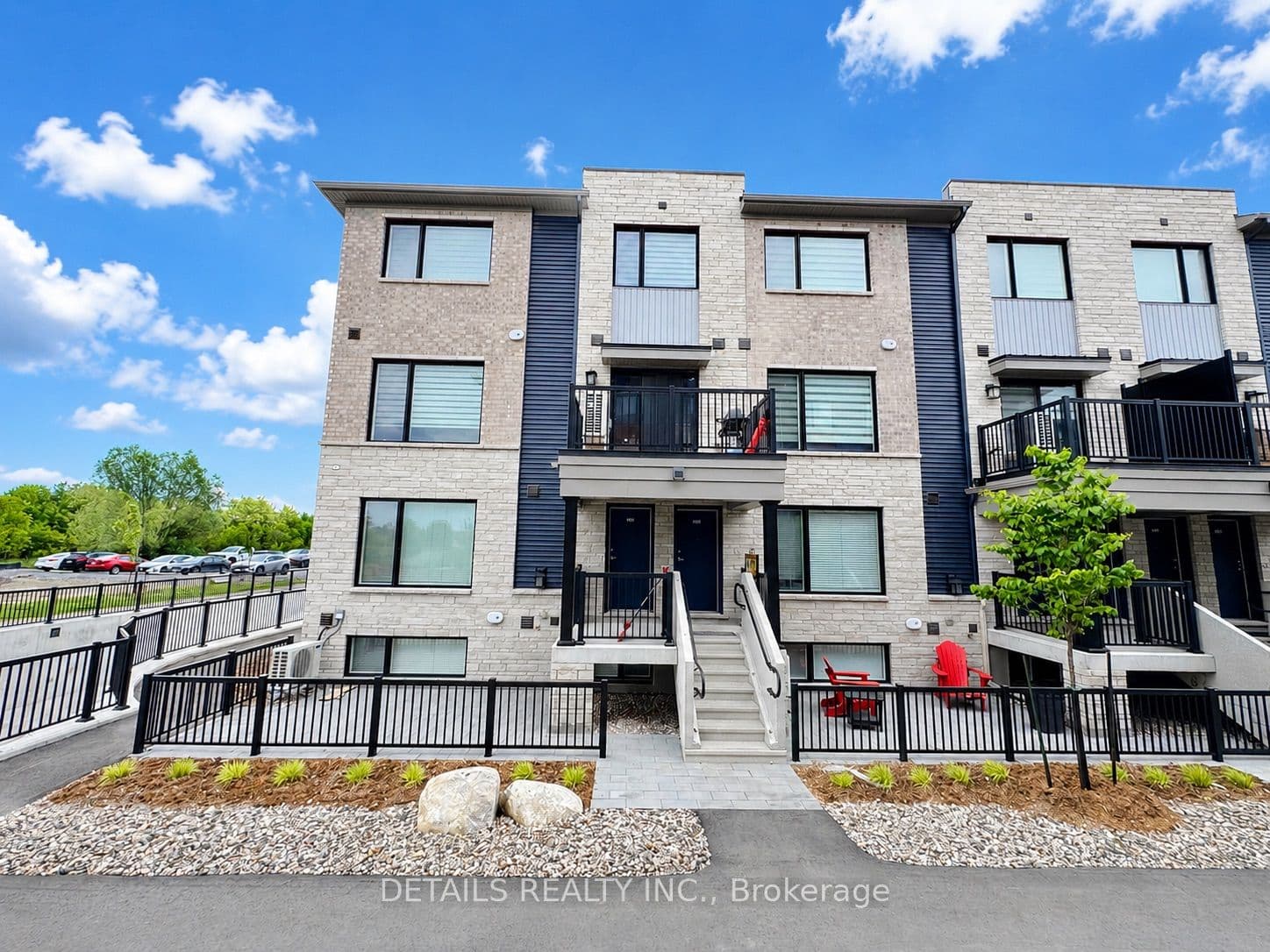 1503 Creekway Private photo 1