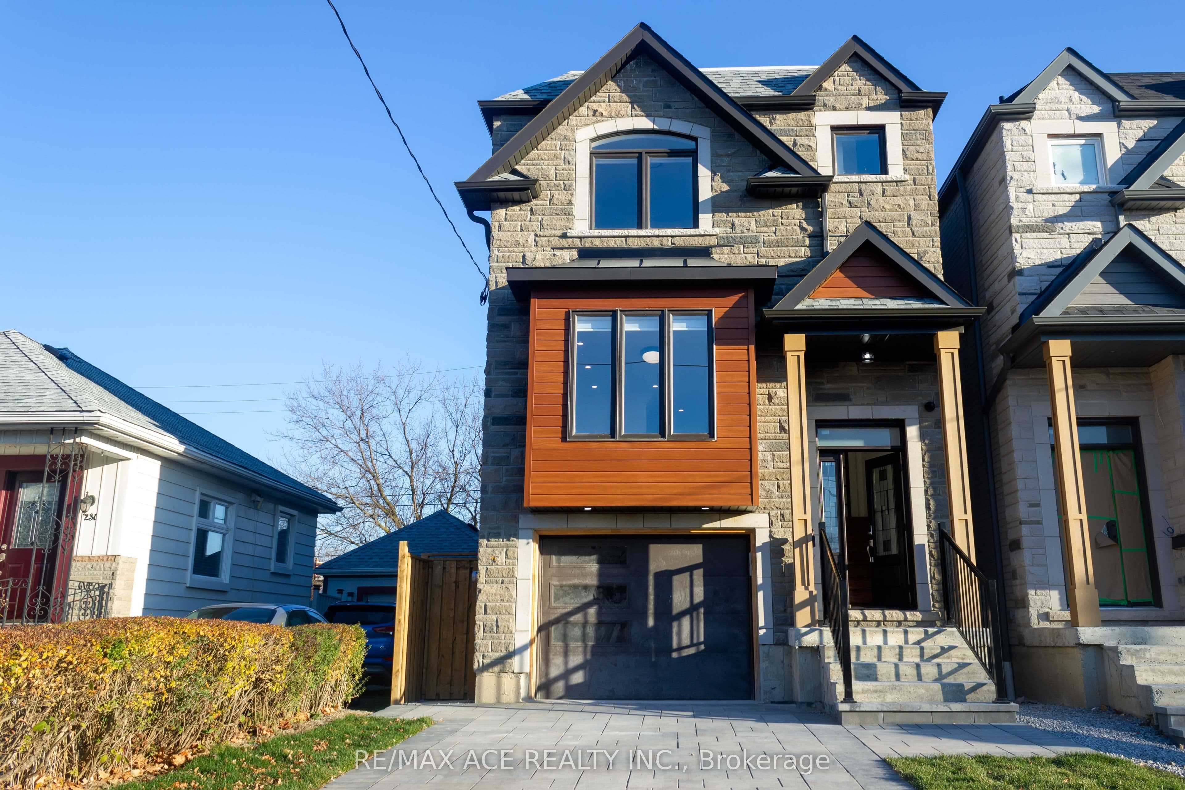 229B Mcintosh Street photo 1