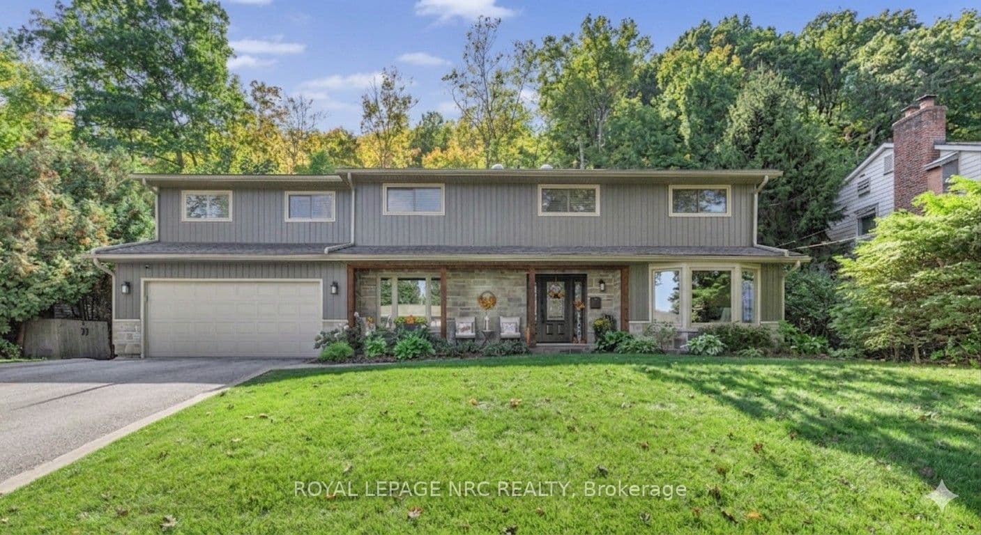 94 Dorchester Drive photo 1