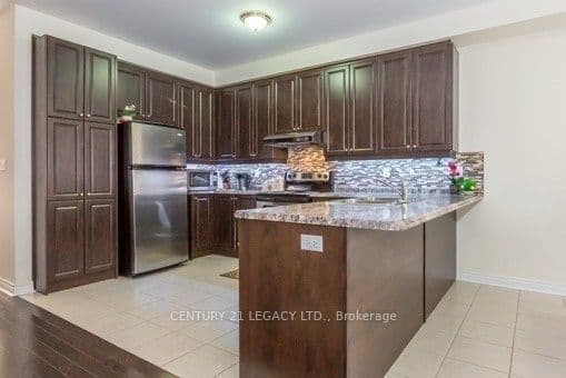 69 Lorenzo Circle photo 1