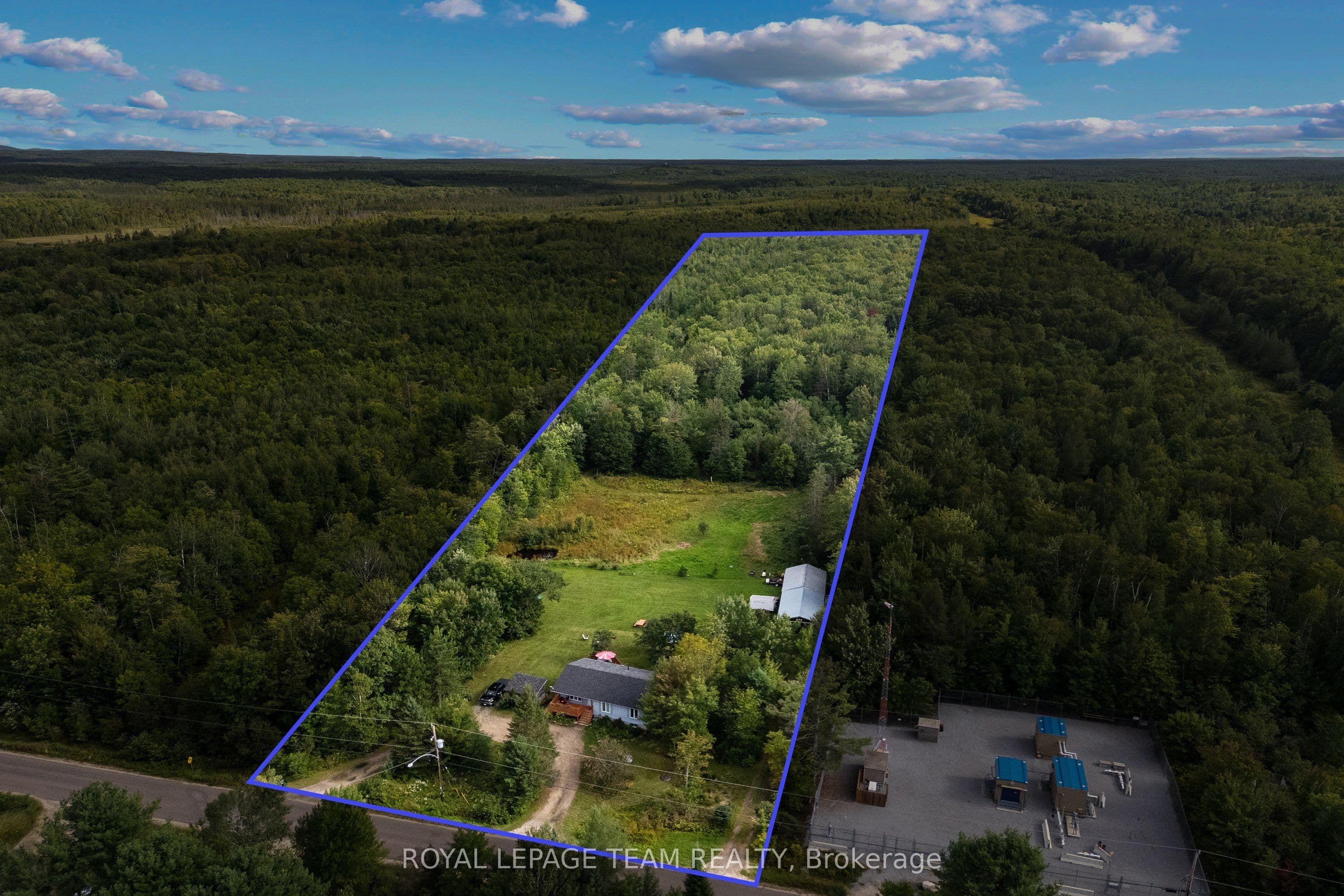 484 WYLIE Road photo 1