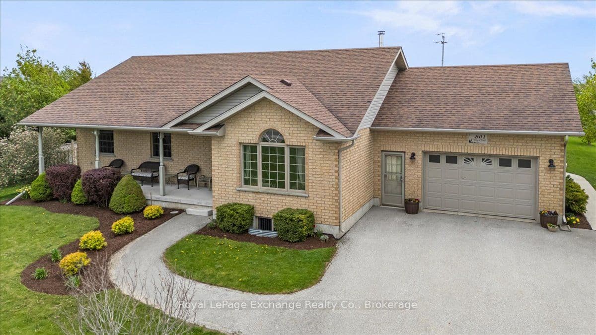 801 Troys Trail photo 1