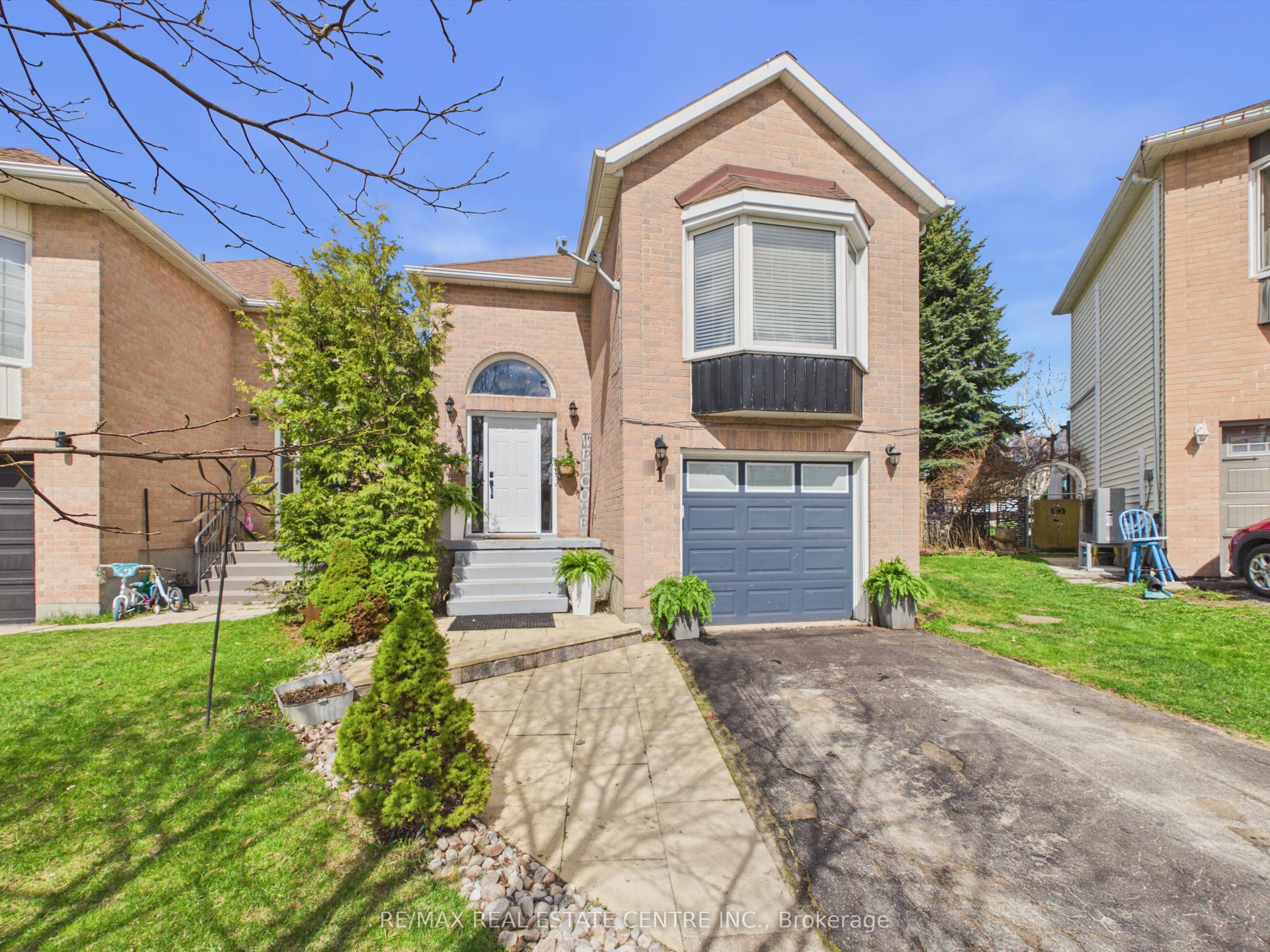 318 Shelburne Place photo 1