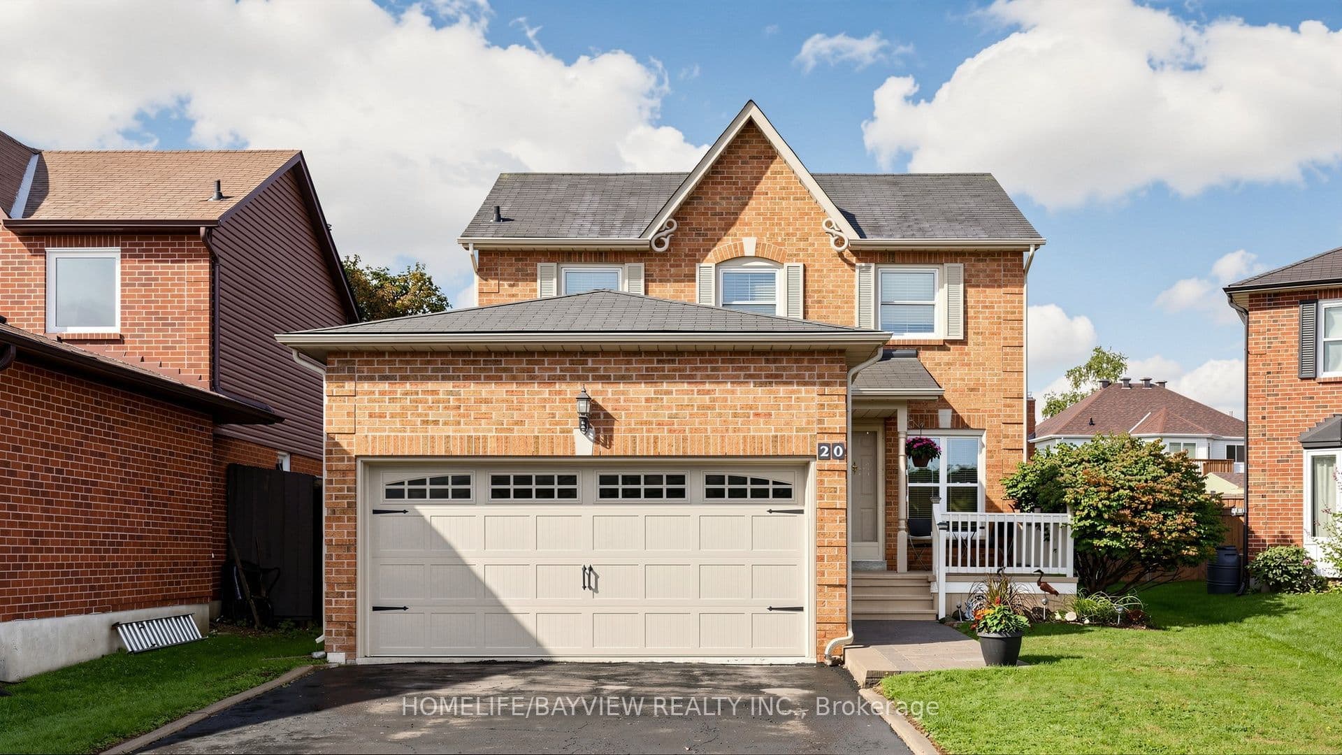 20 Doon Crescent photo 1