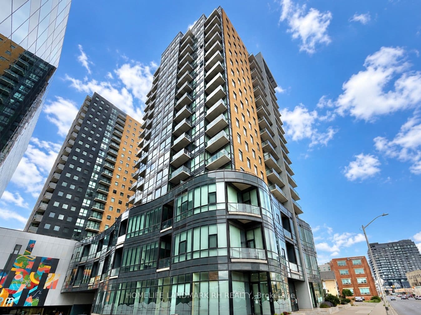 Unit 1210 100 Garment Street photo 1