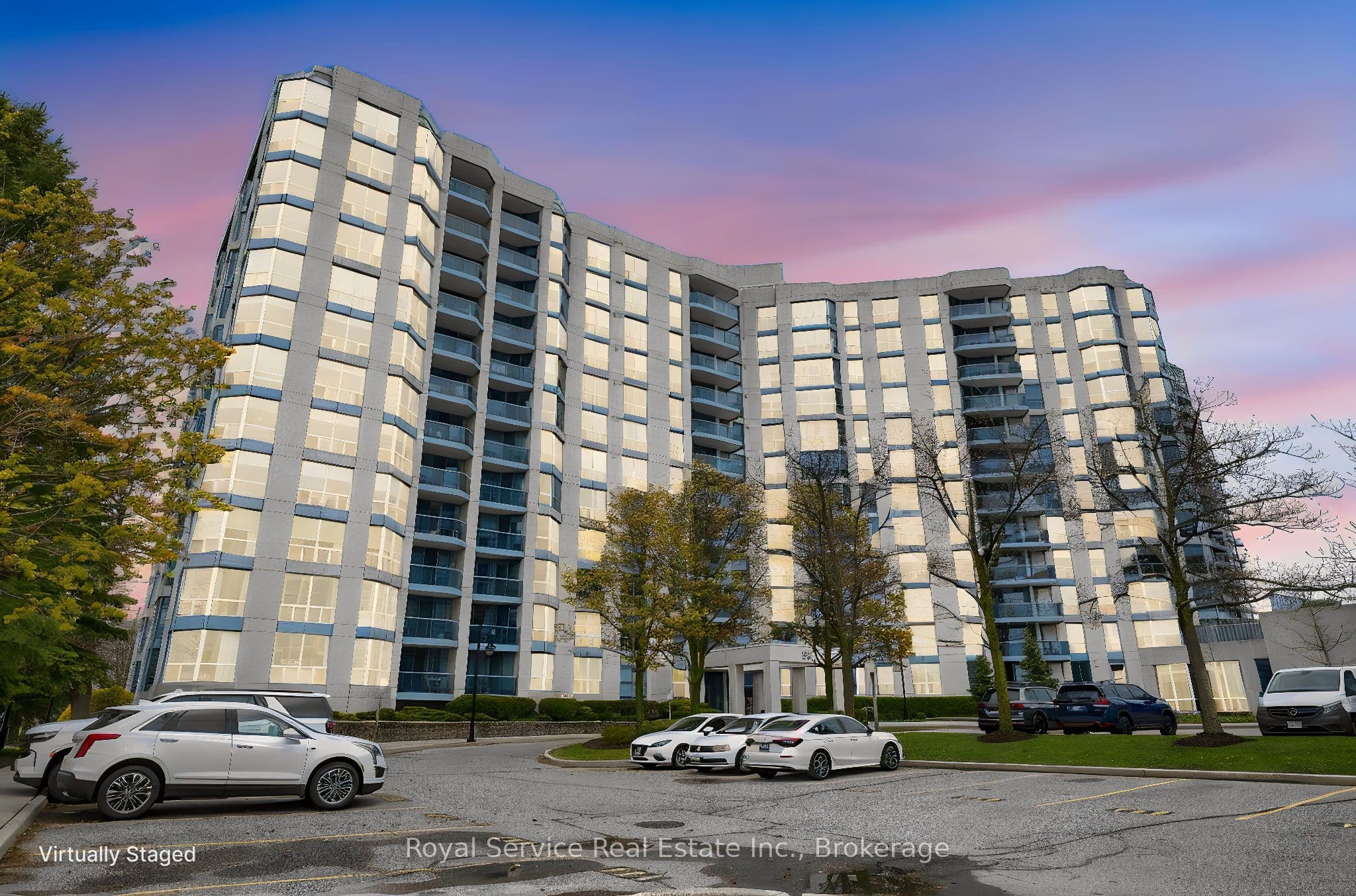Unit 910 360 Watson Street photo 1