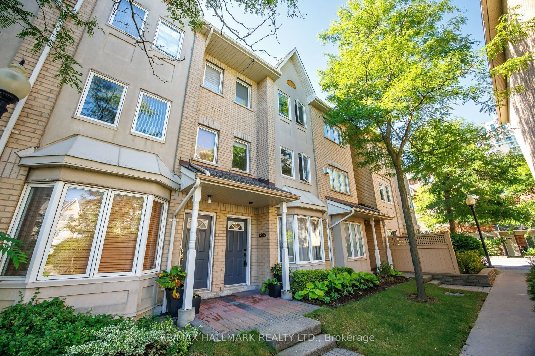 Unit 1505 28 Rosebank Drive photo 1
