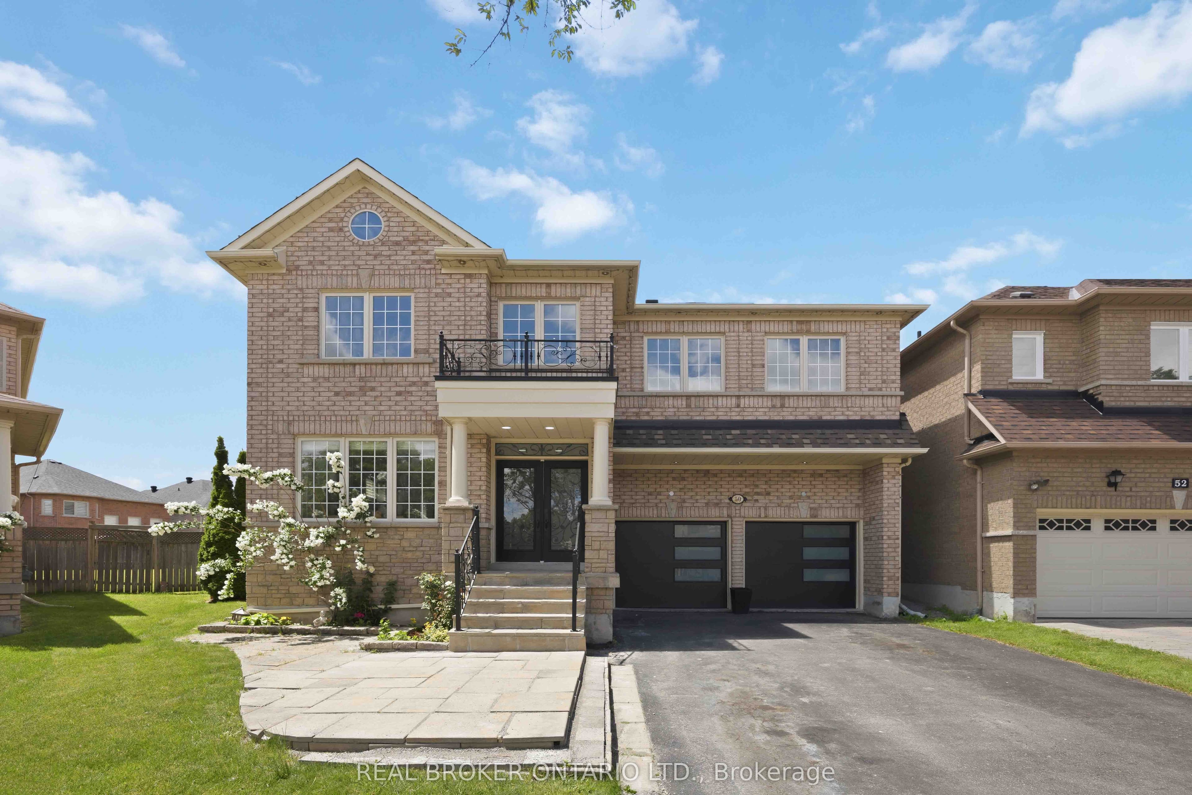 50 Robert Grundy Road photo 1