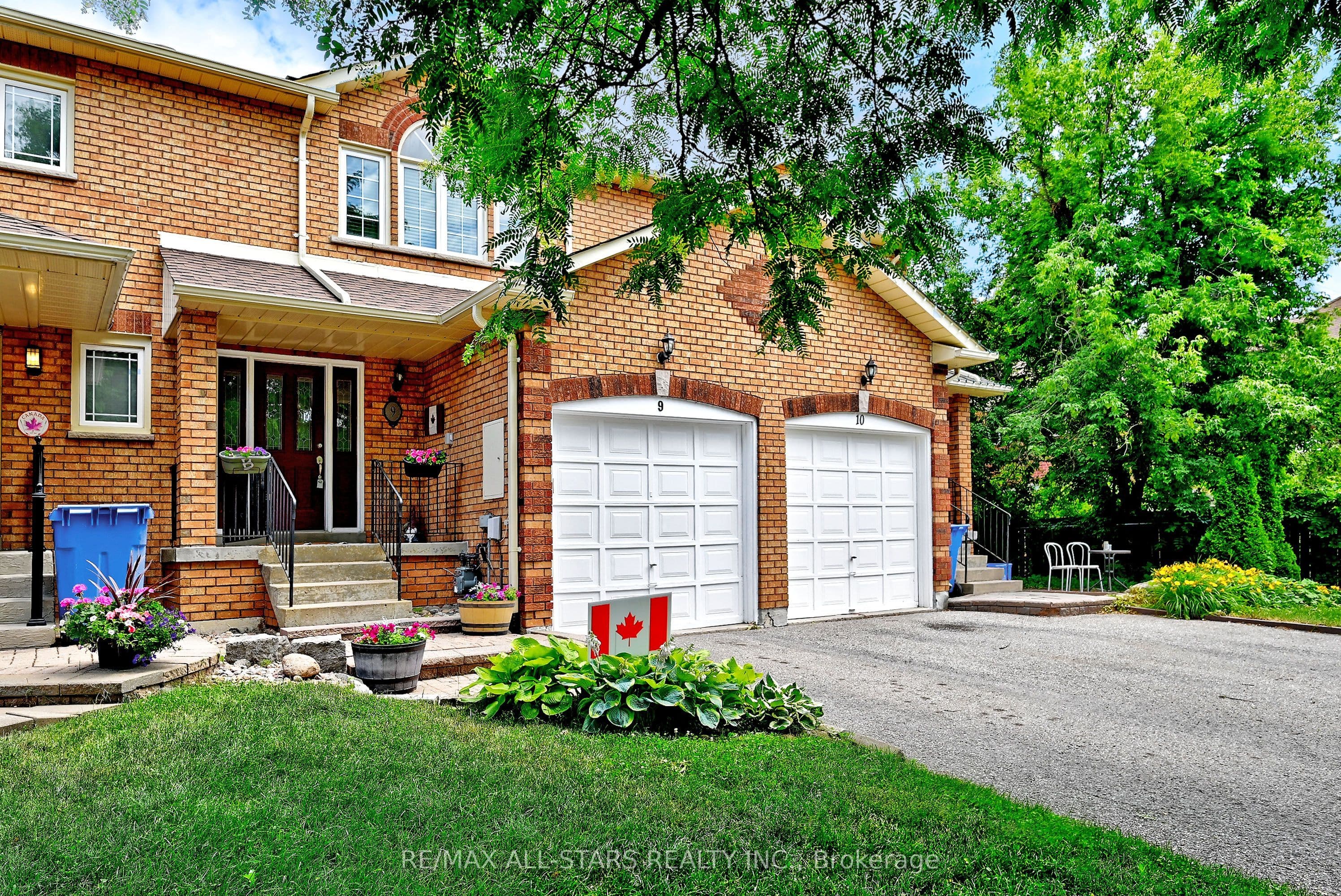 9 Opal Court photo 1