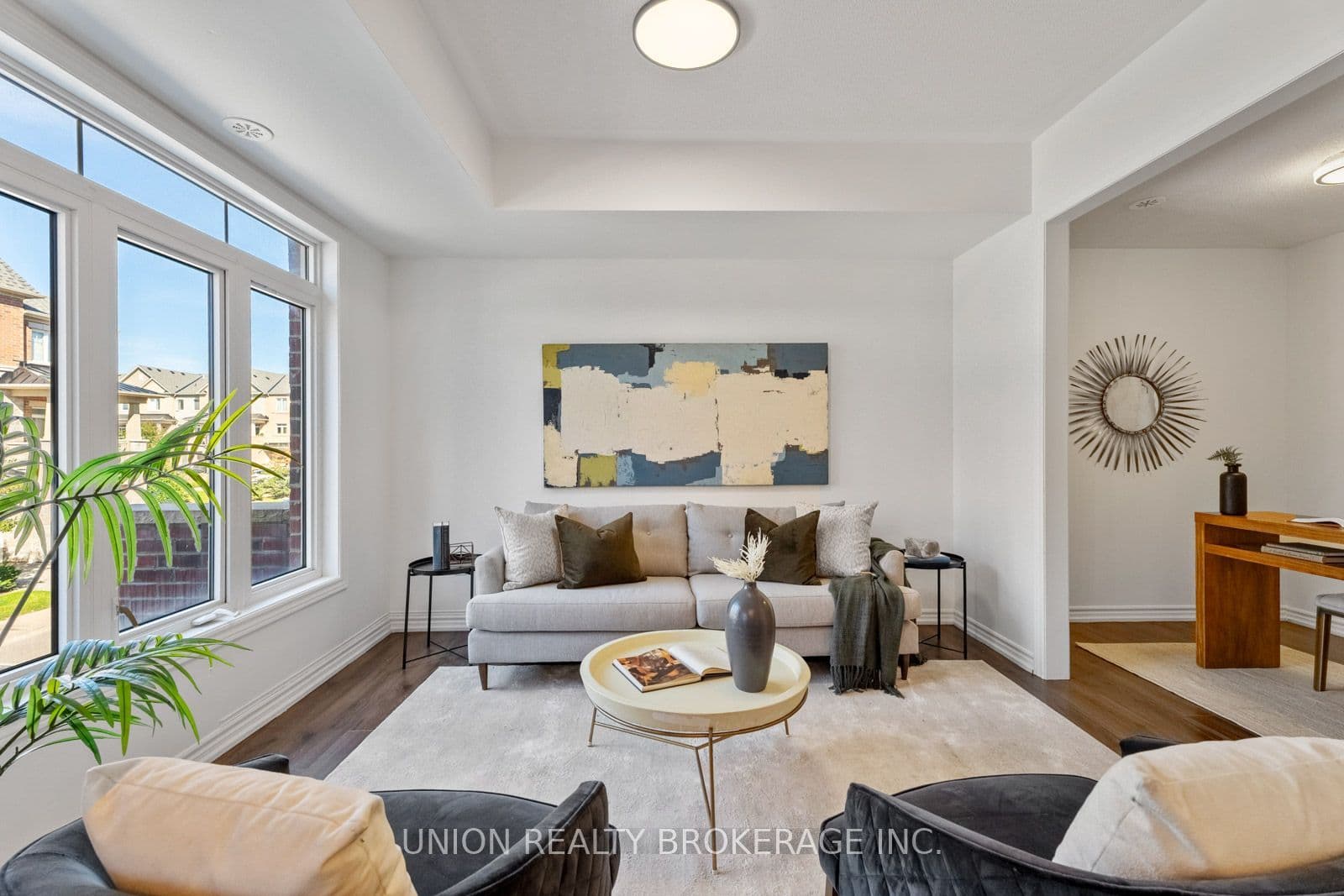 Unit 101 2425 Nantucket Chase photo 1