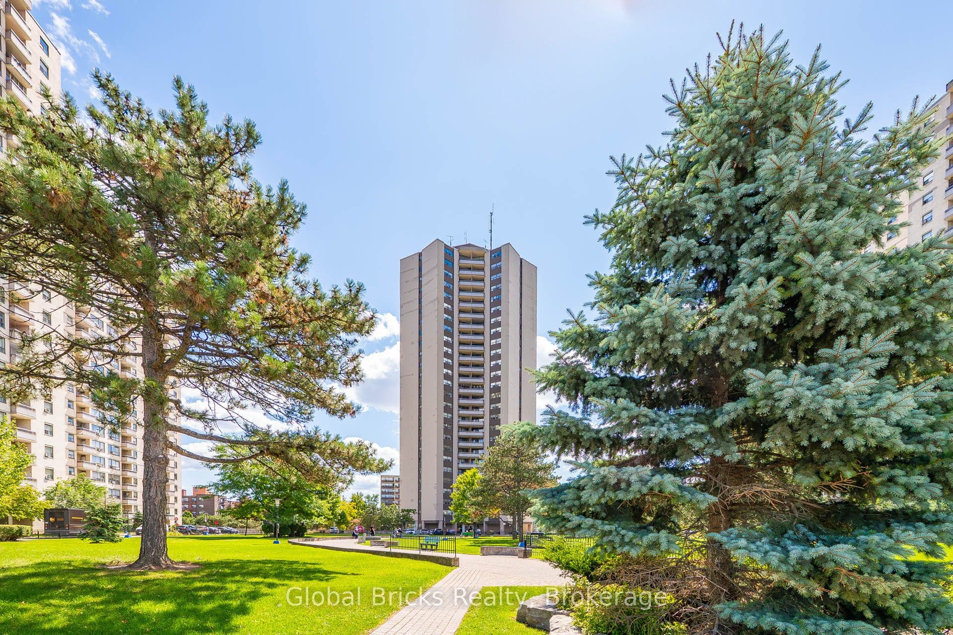 Unit 1904 380 Dixon Road photo 1