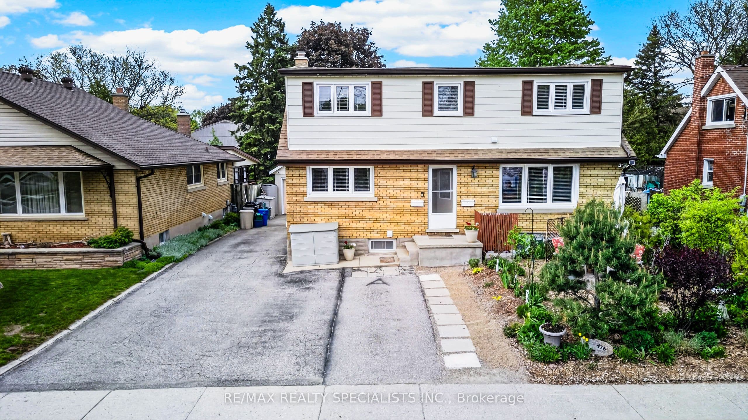 476 Prospect Avenue photo 1