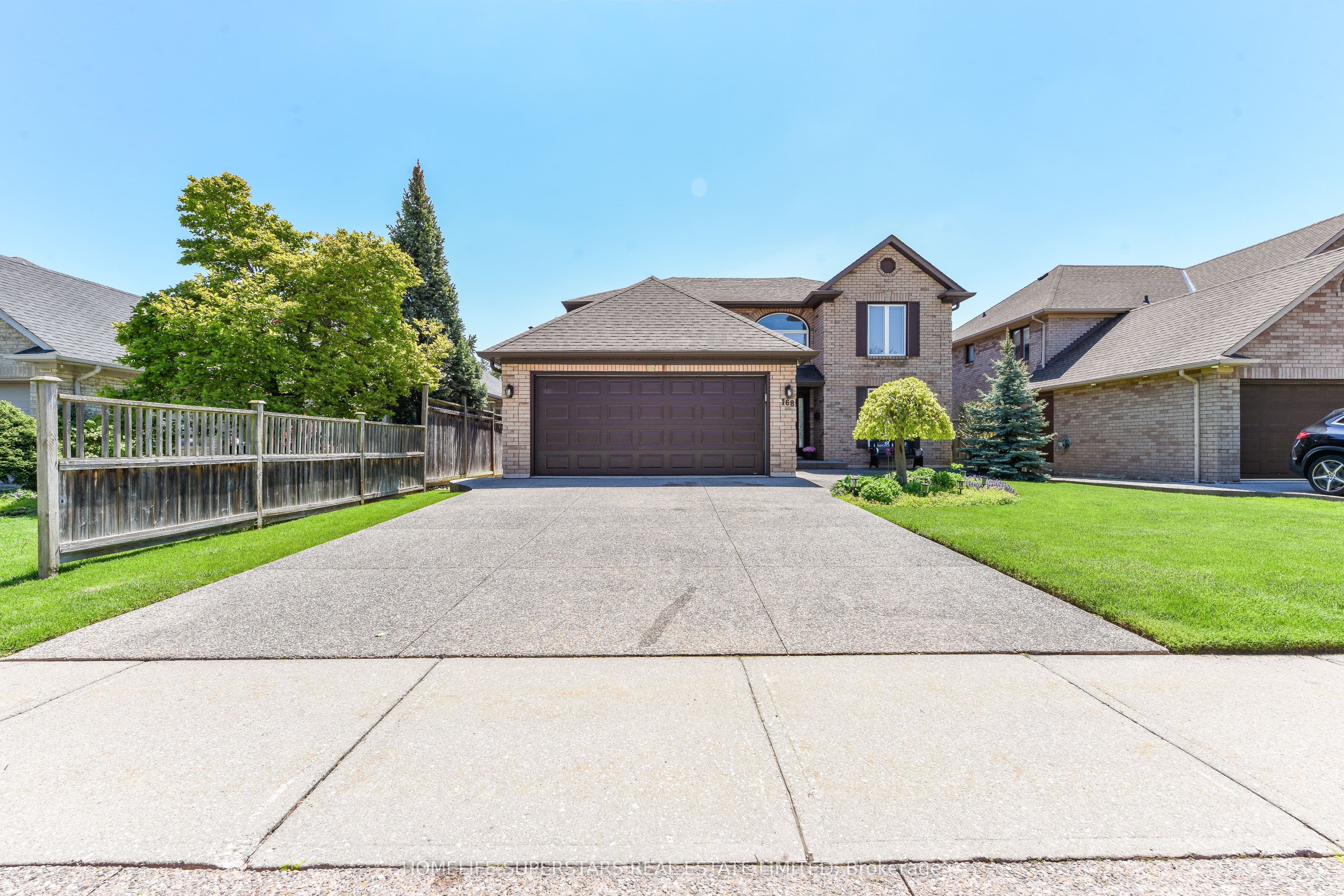 168 River Oaks Boulevard photo 1
