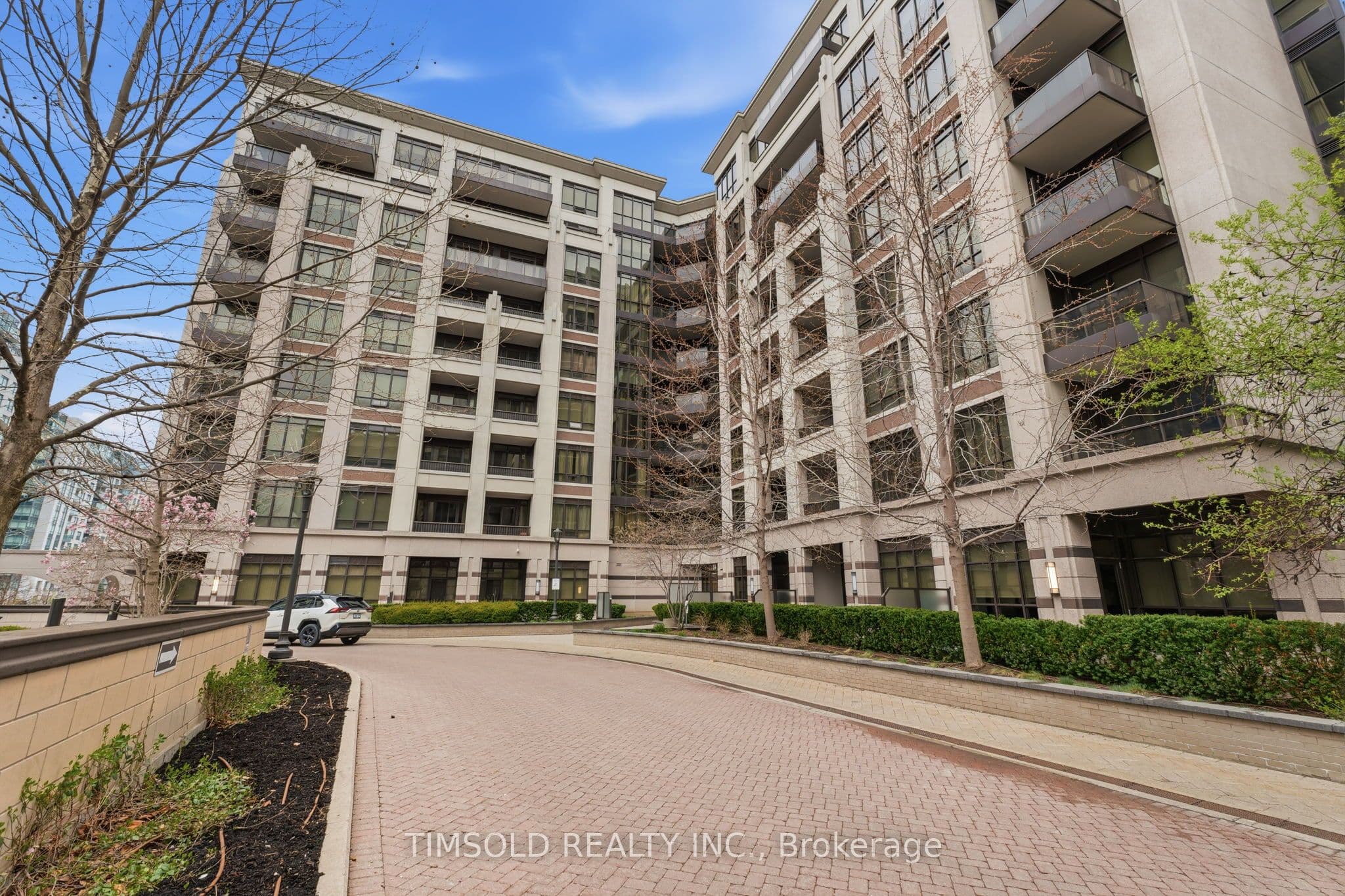 Unit 1012 33 Clegg Road photo 1