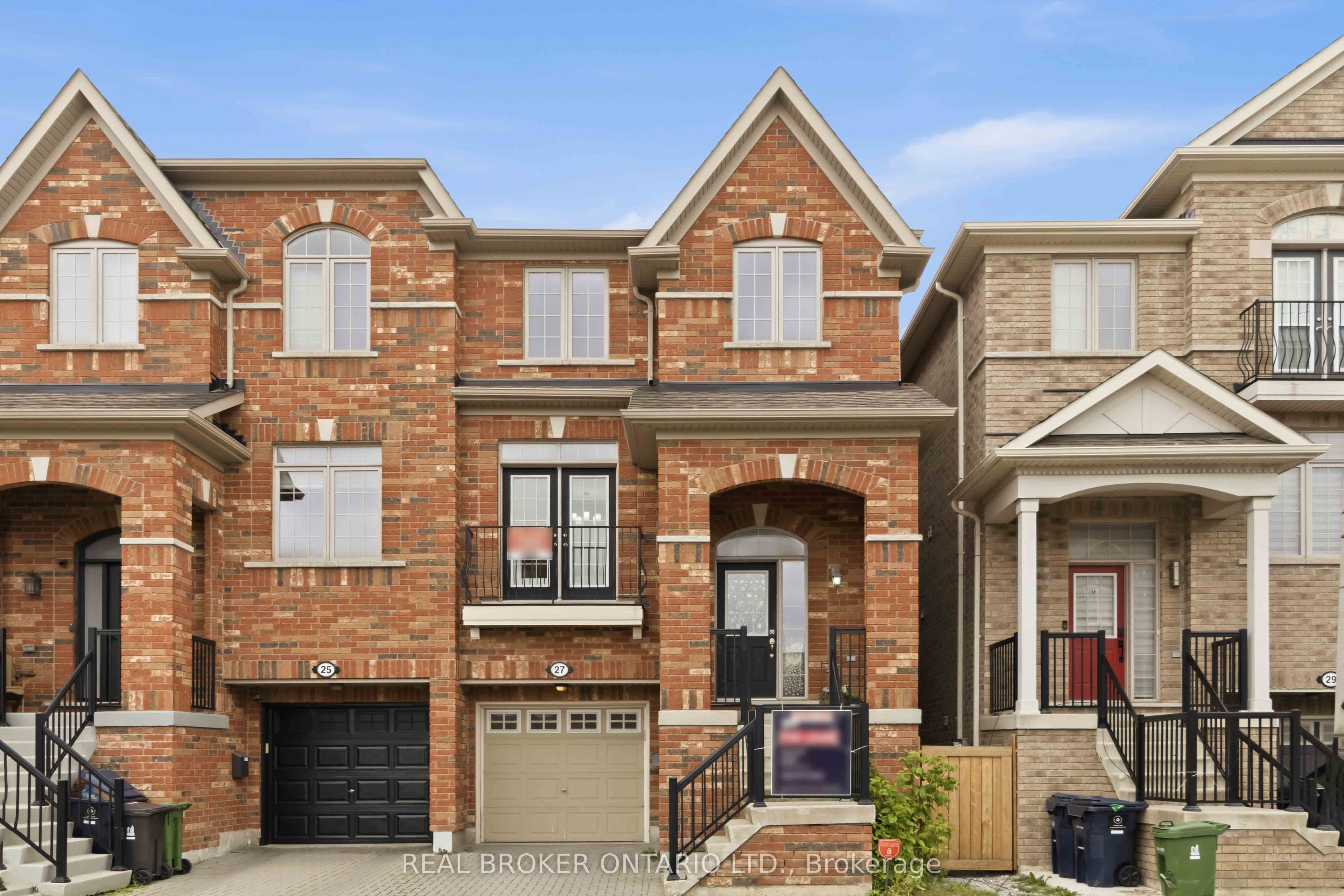 Unit MAIN 27 Mccartney Street photo 1