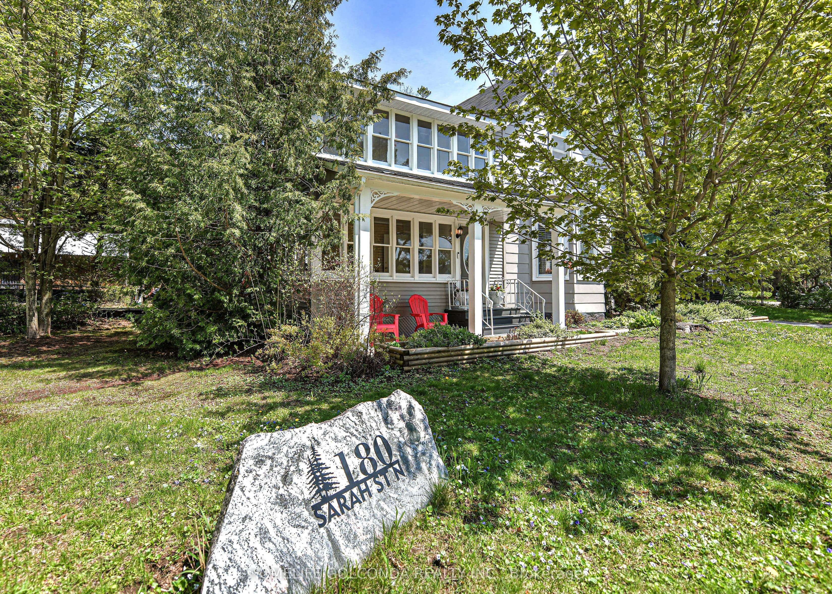 180 Sarah Street photo 1