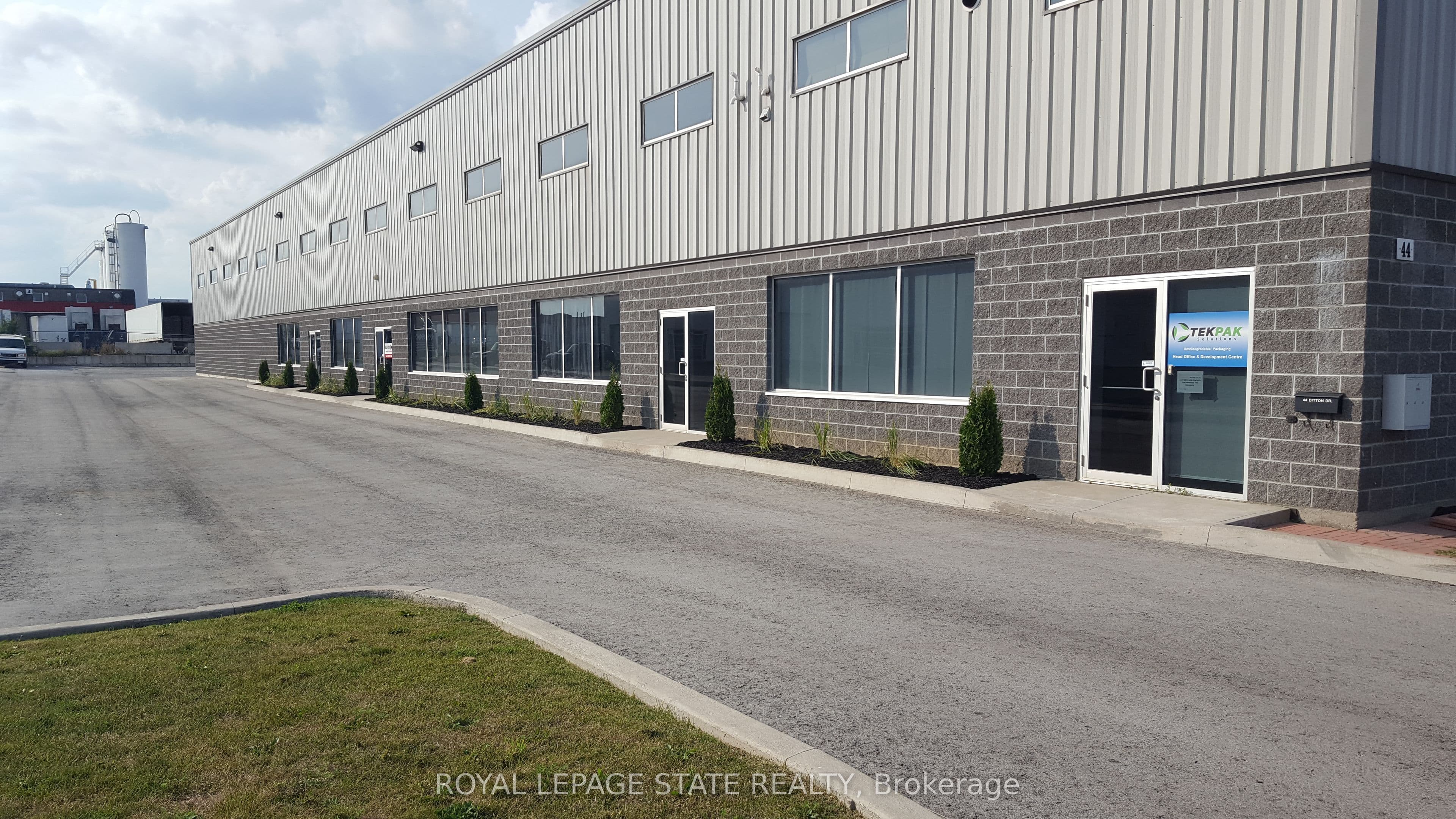 Unit 3 44 Ditton Drive photo 1