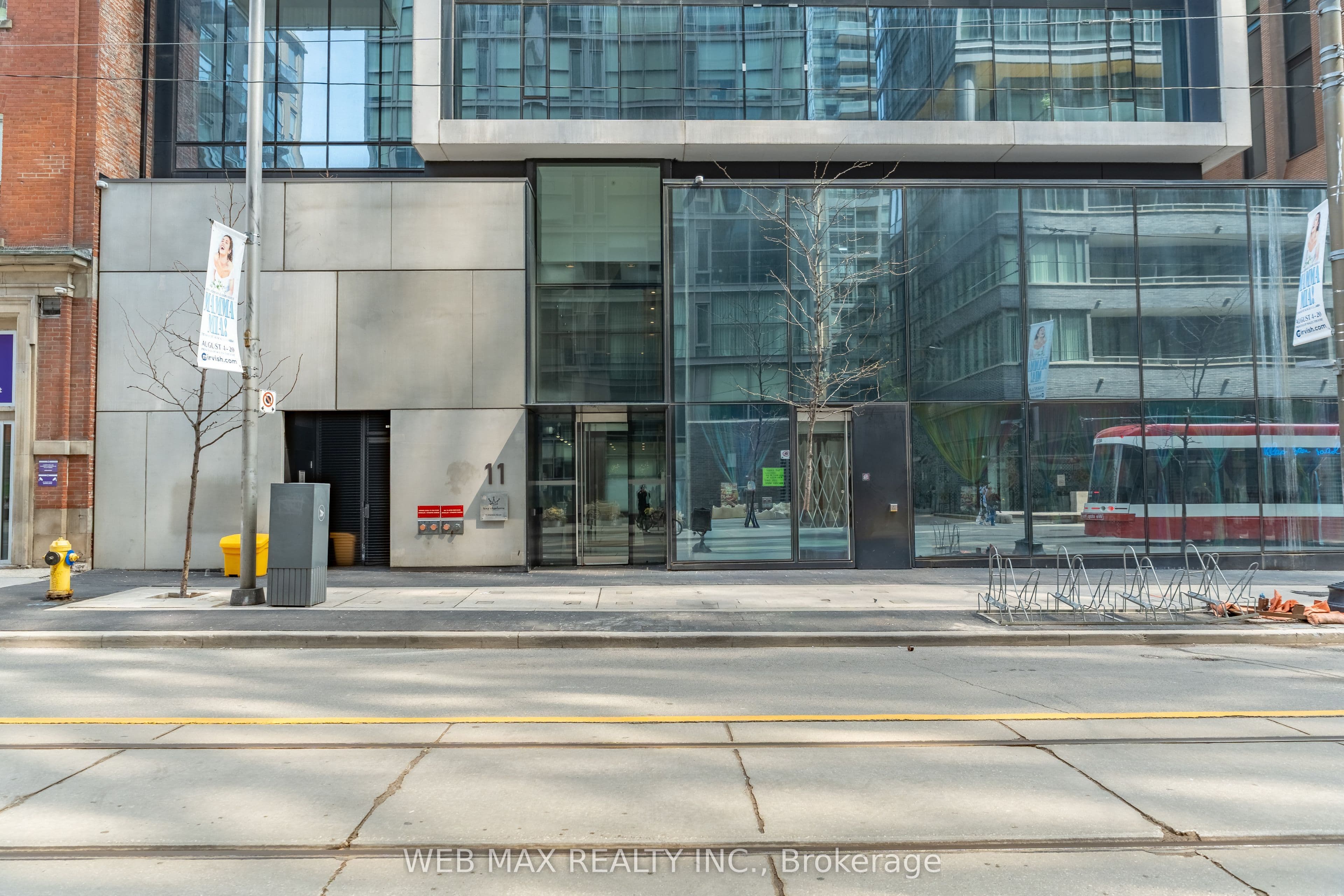 Unit 2102 11 Charlotte Street photo 1