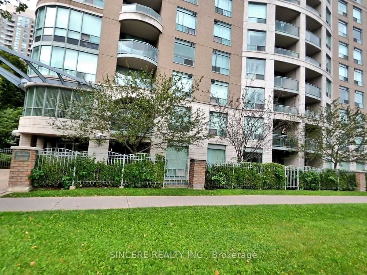Unit 1000 18 Pemberton Avenue photo 1