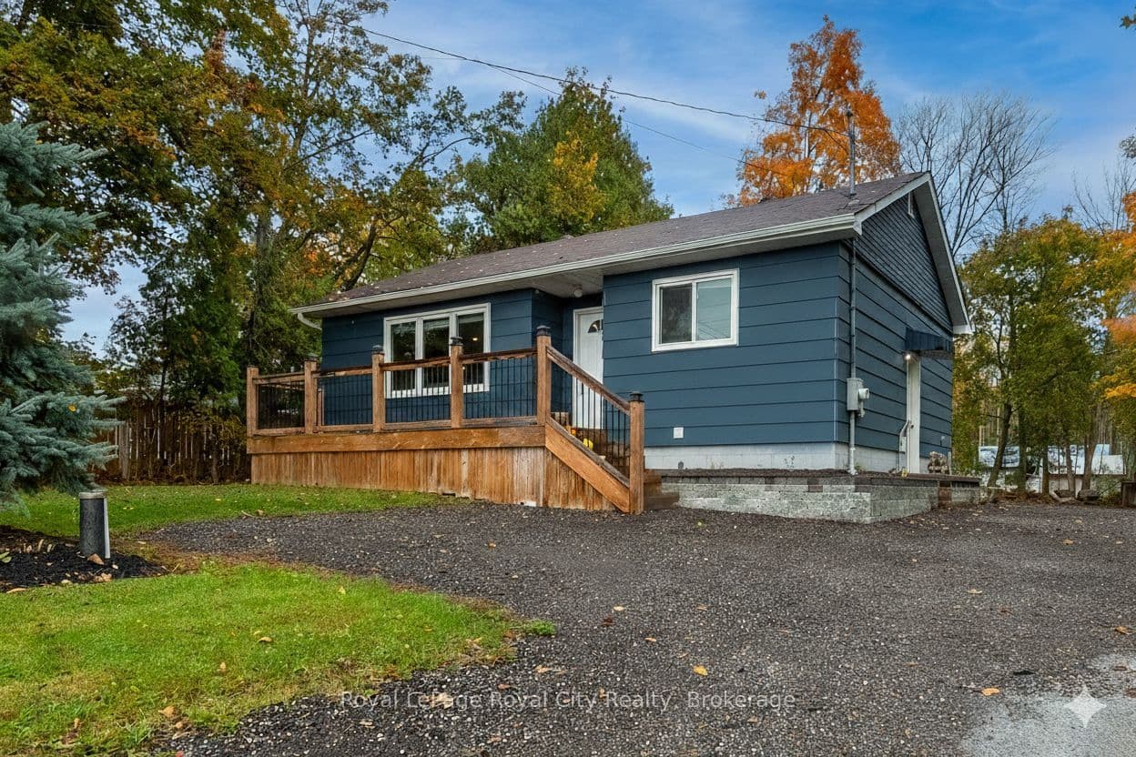 3697 George Johnston Road photo 1