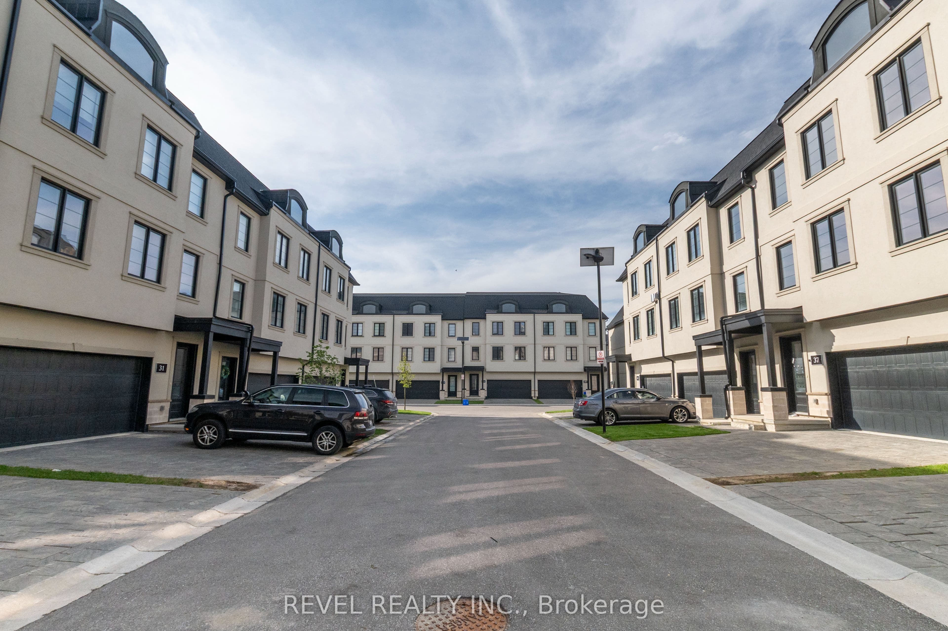 Unit 39 435 Callaway Road photo 1