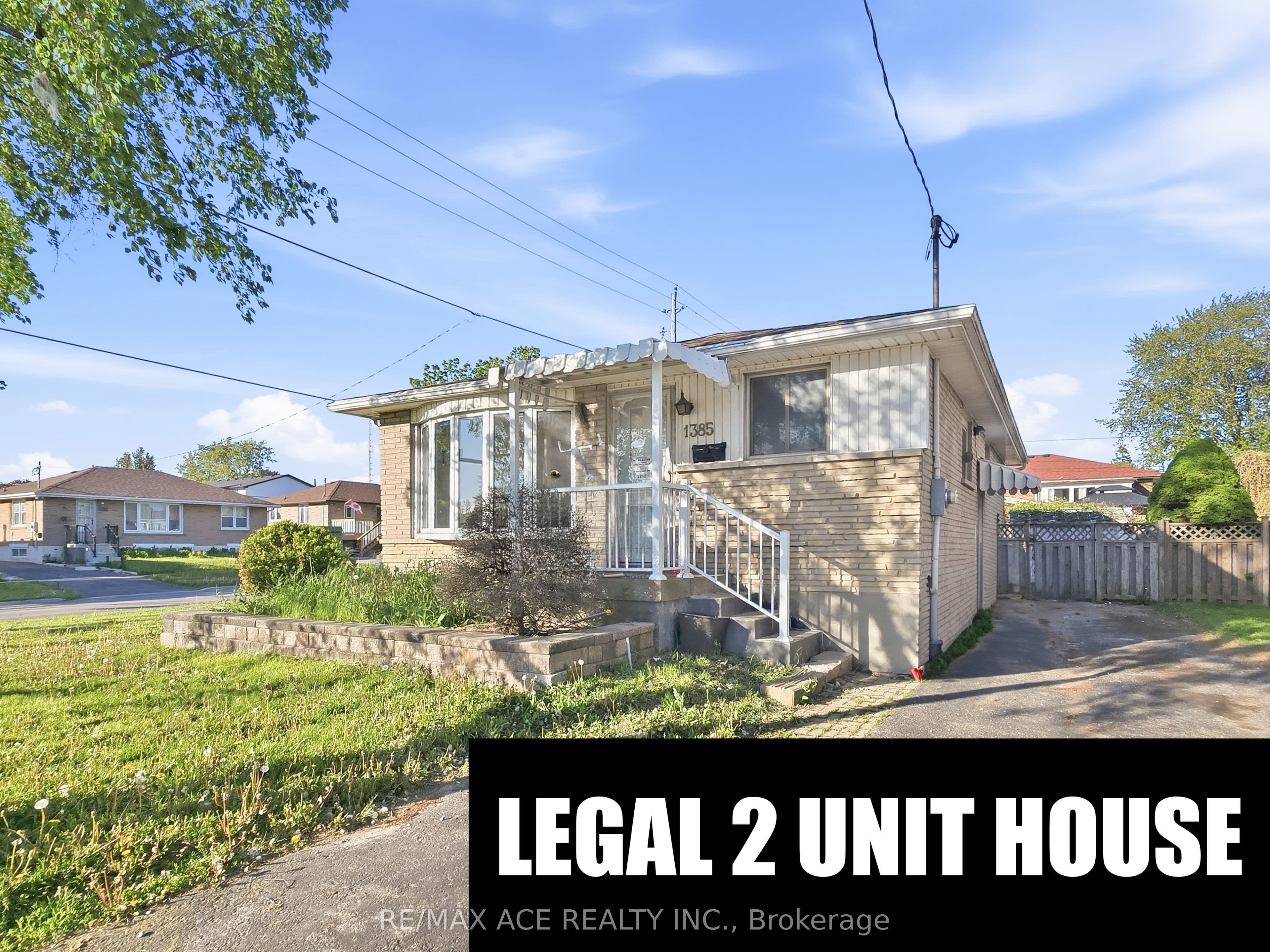 1385 Park Road photo 1
