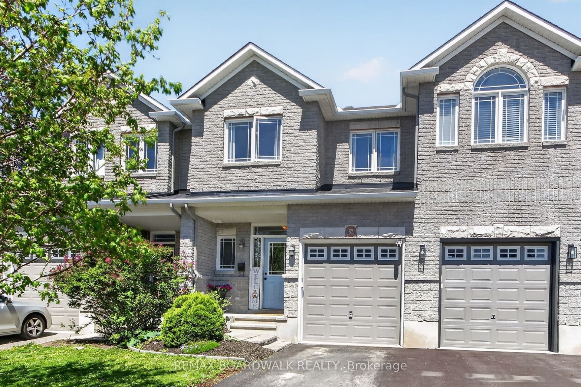 1621 Westhall Way photo 1